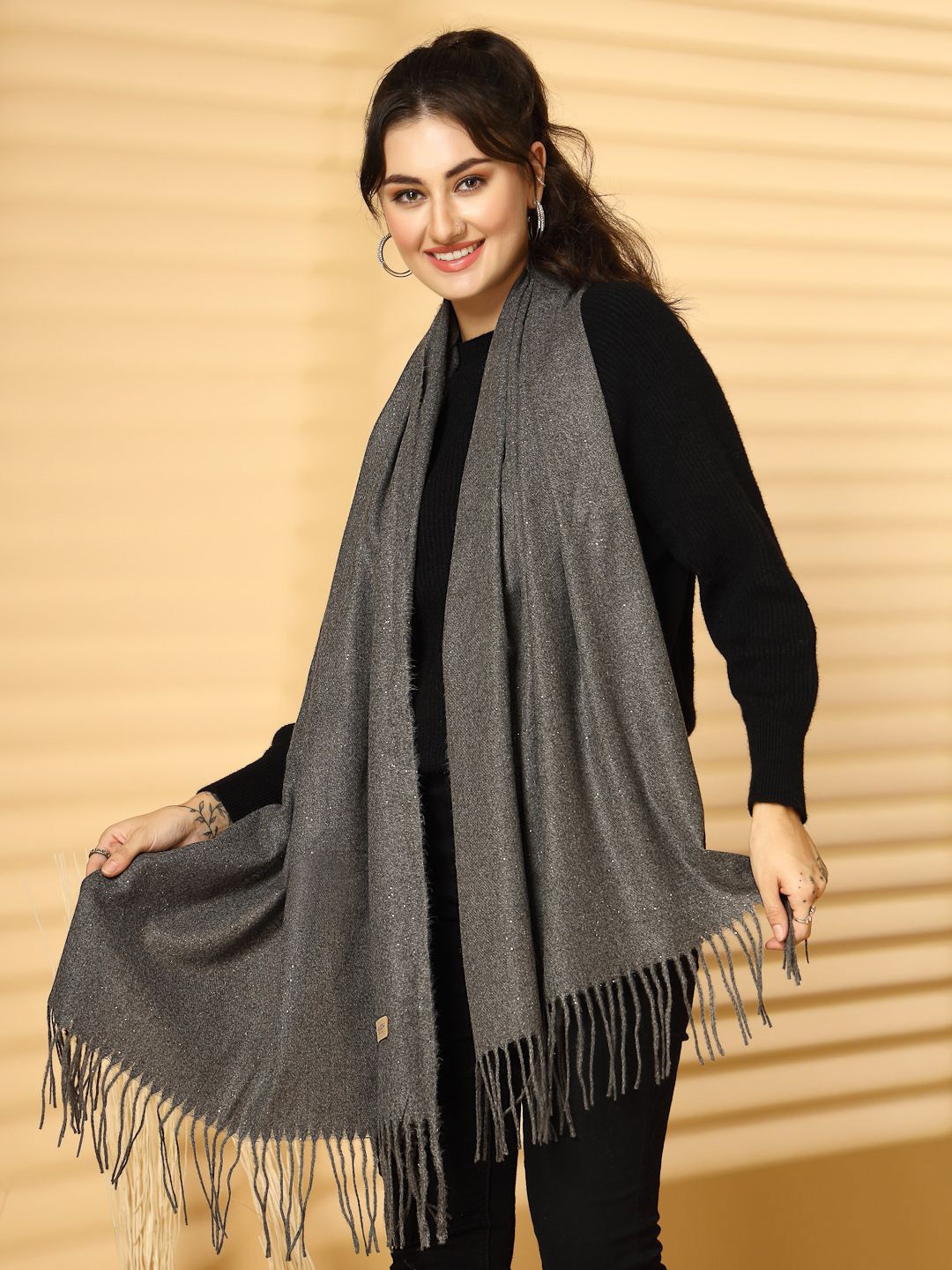 

Mafadeny Women Winter Stole, Grey