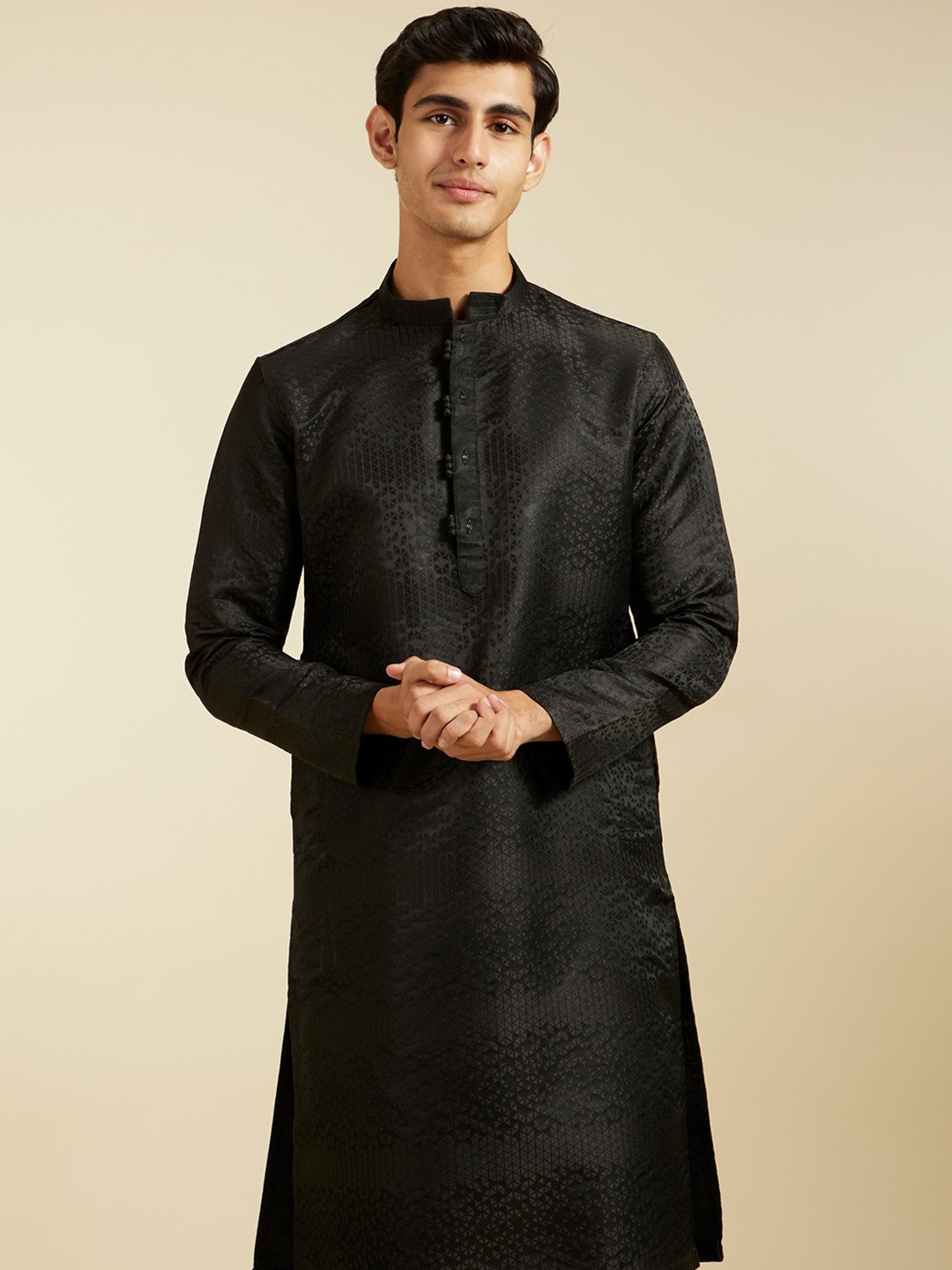 

Diwas by Manyavar Geometric Woven Design Mandarin Collar Straight Kurta, Black