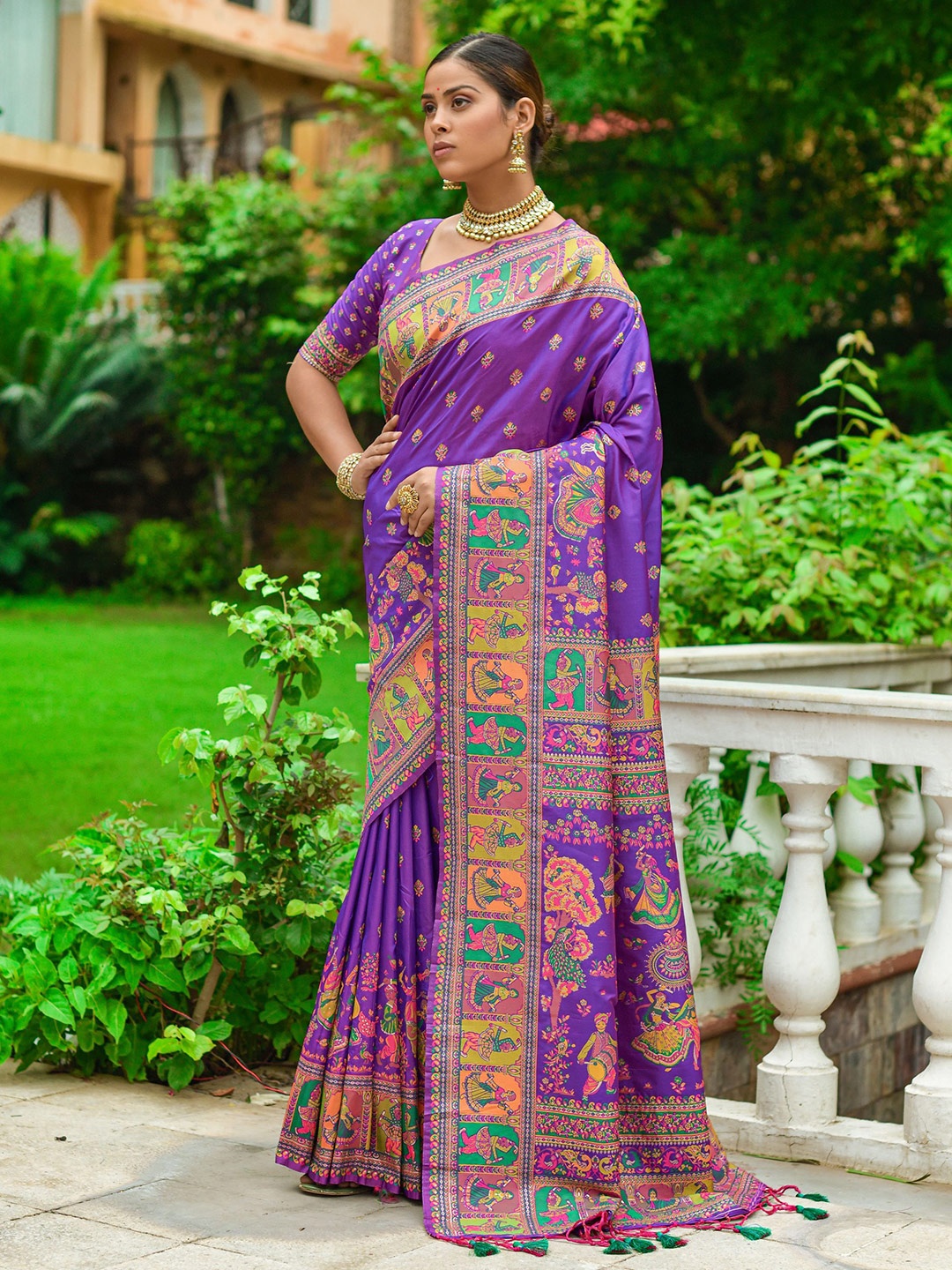 

AWRIYA Woven Design Pure Silk Saree, Lavender