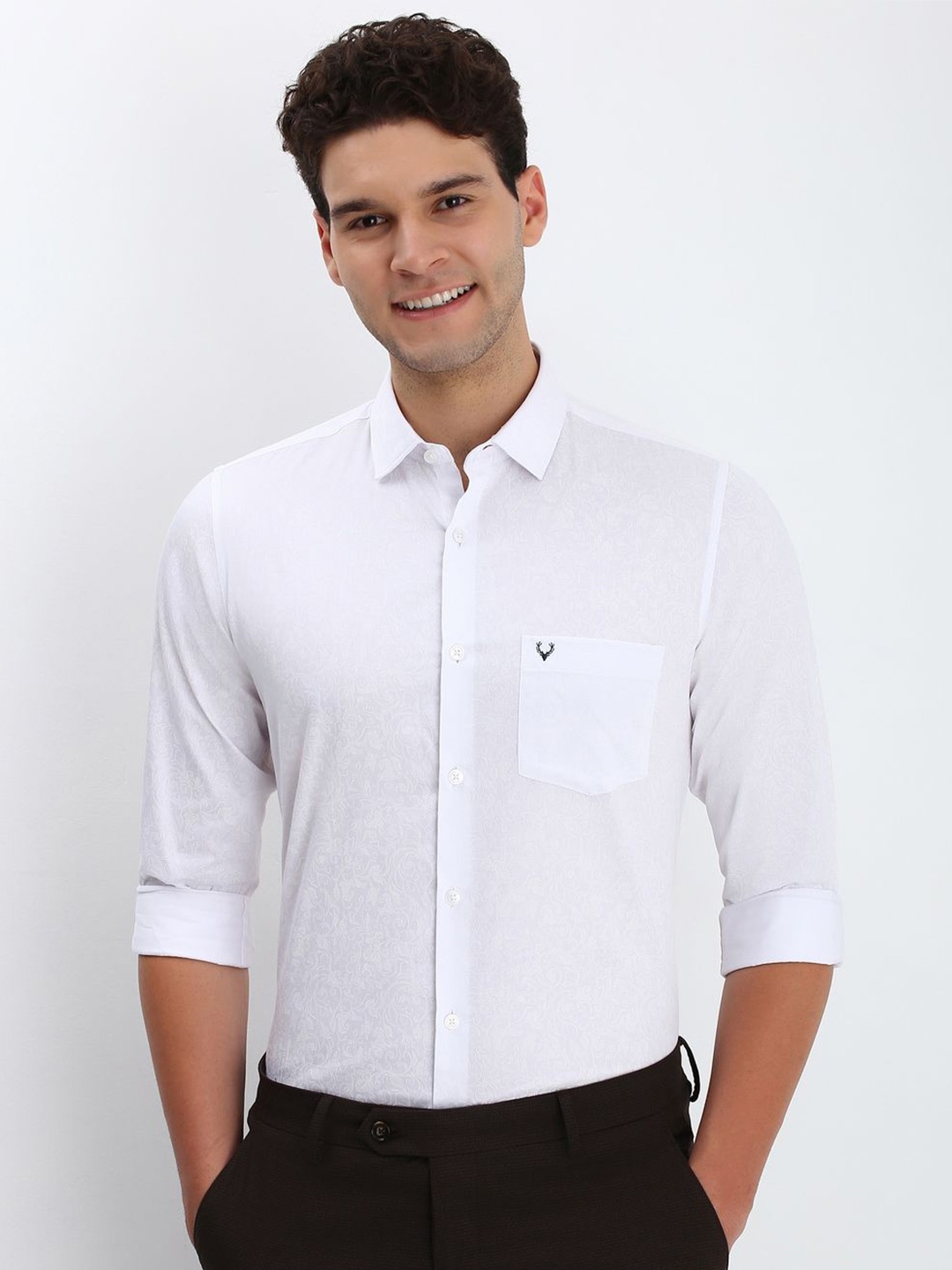 

Allen Solly Men Spread Collar Floral Printed Cotton Slim Fit Formal Shirt, White