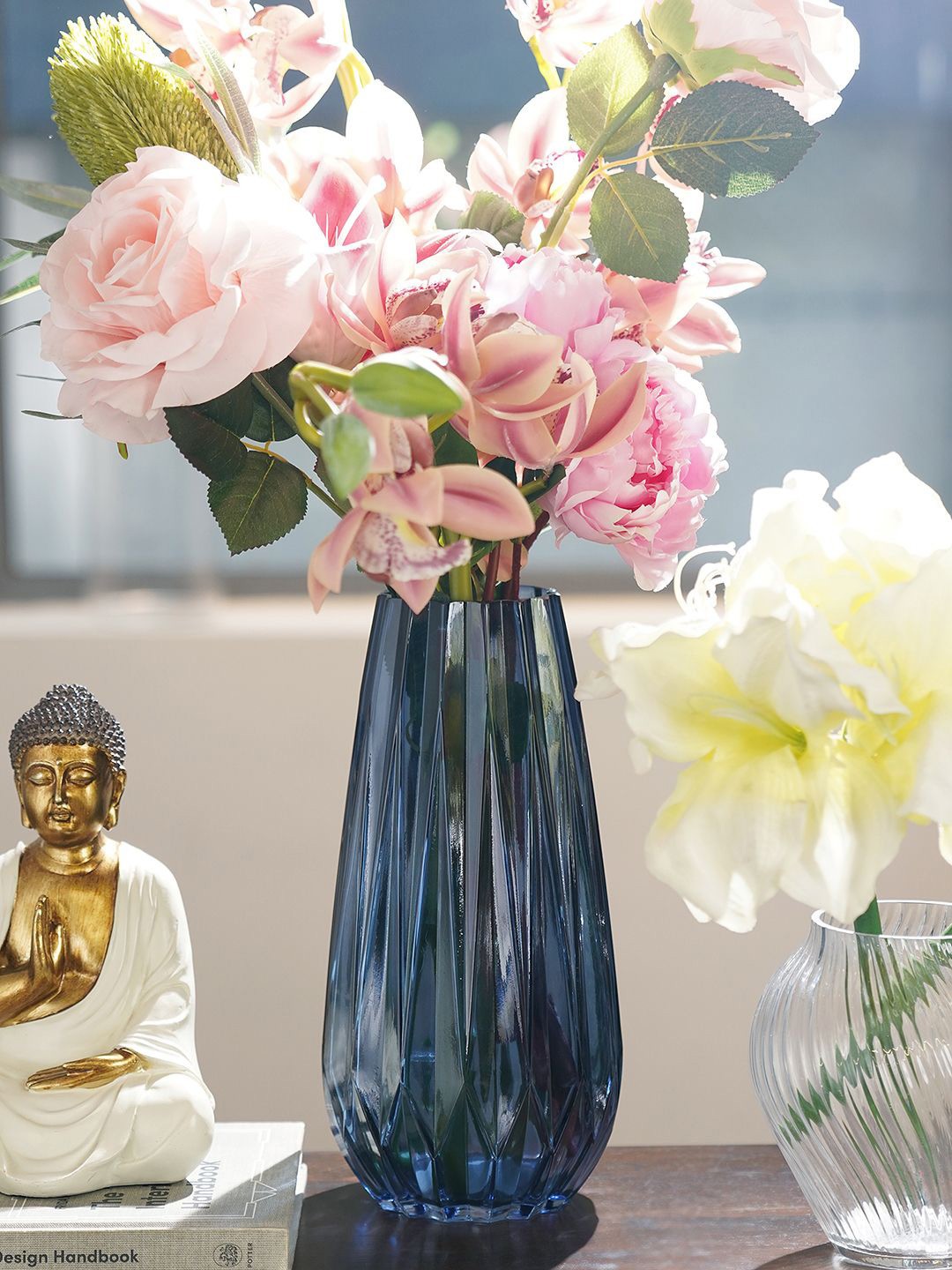 

Pure Home and Living Blue Diamond Textured Glass Vase