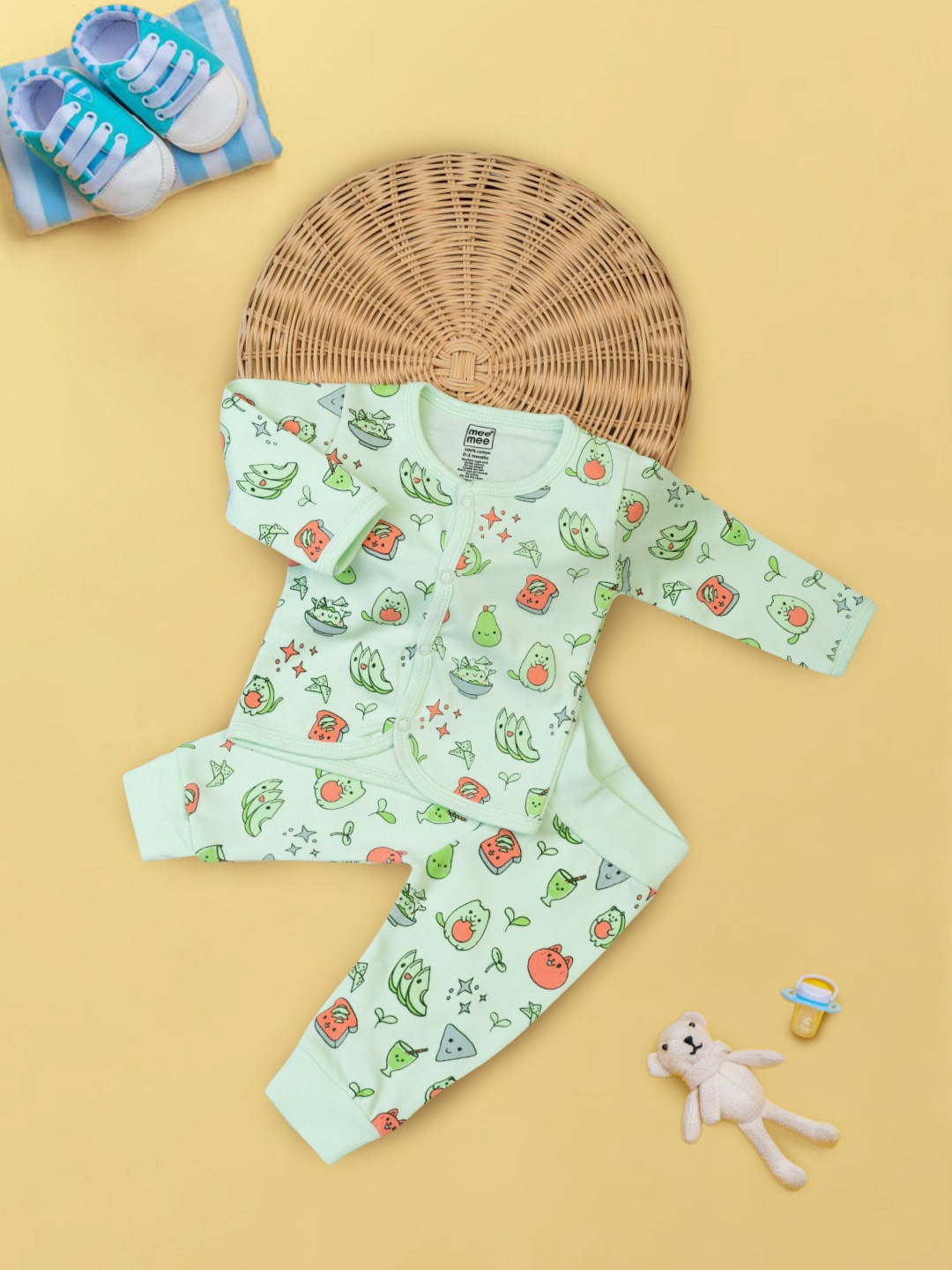 

MeeMee Unisex Kids Printed Night suit, Lime green