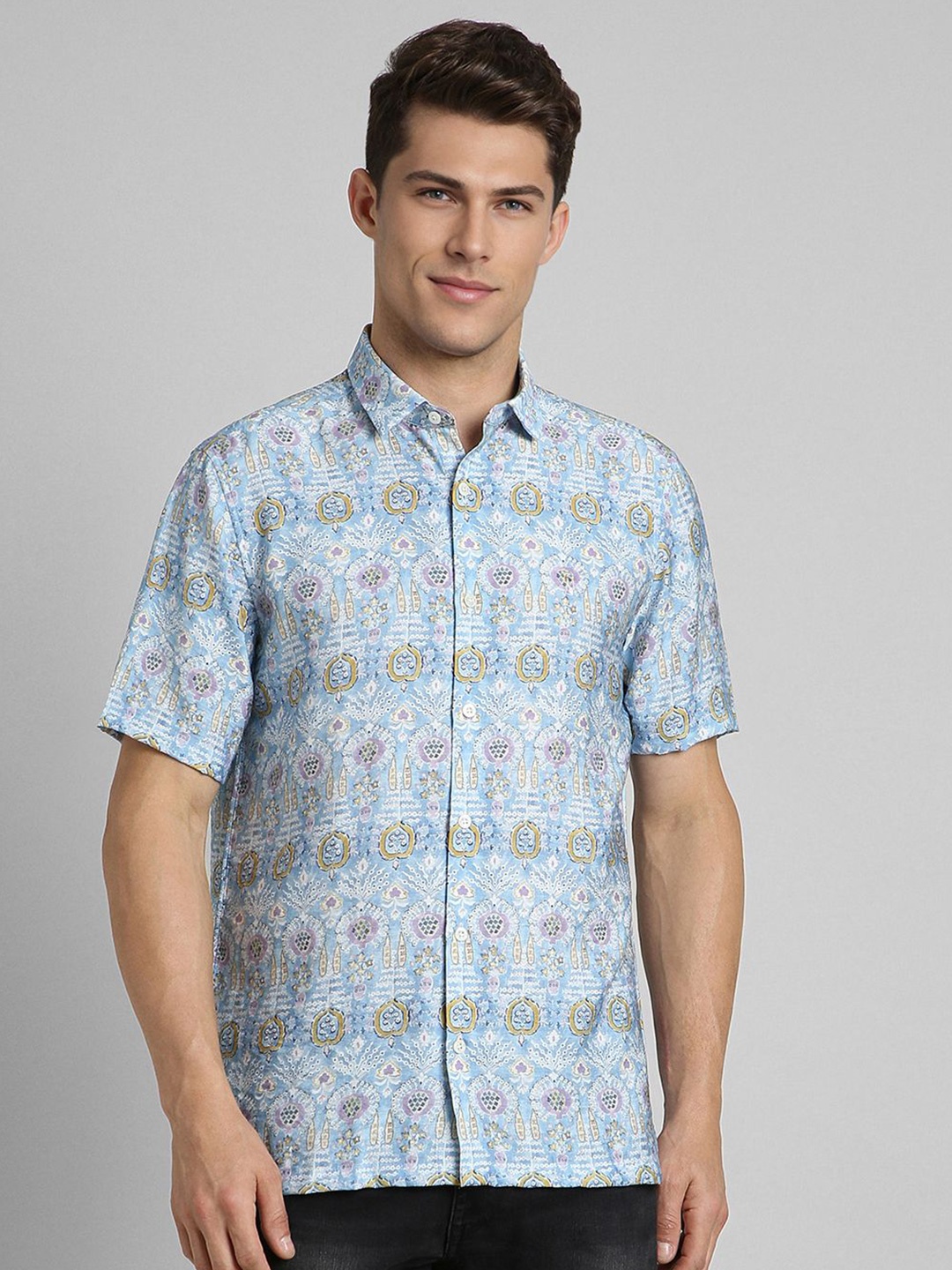 

SIMON CARTER LONDON Men Spread Collar Abstract Printed Casual Shirt, Blue