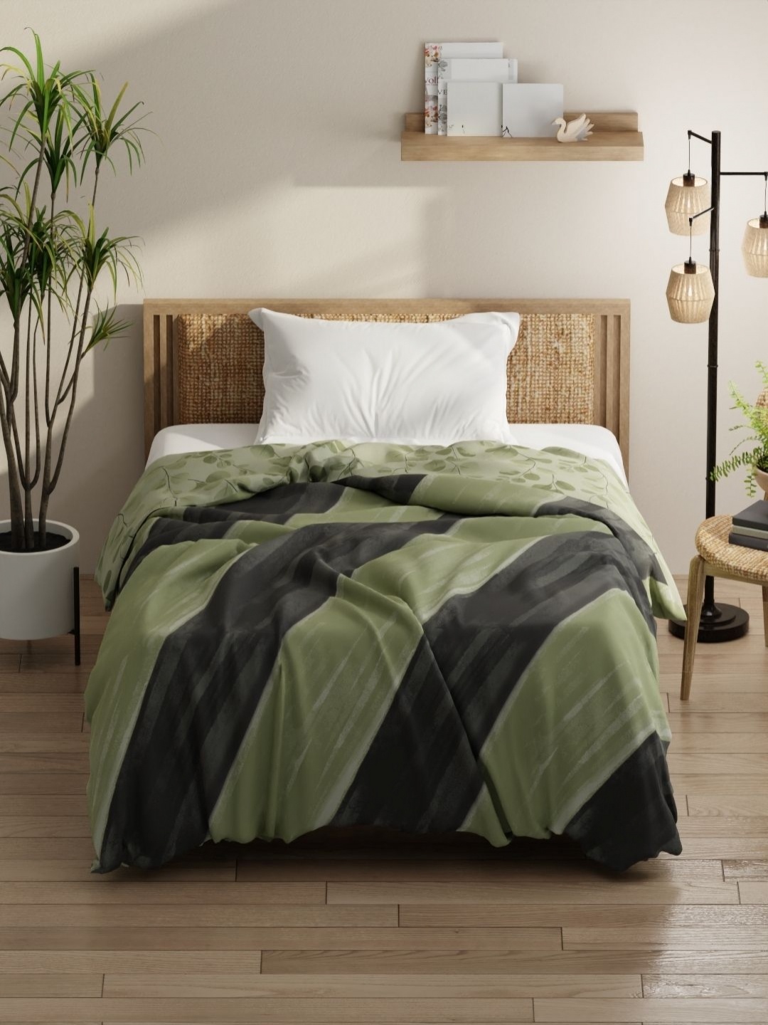 

KOPA Green Geometric Printed Microfiber AC Room 150 GSM Single Bed Comforter