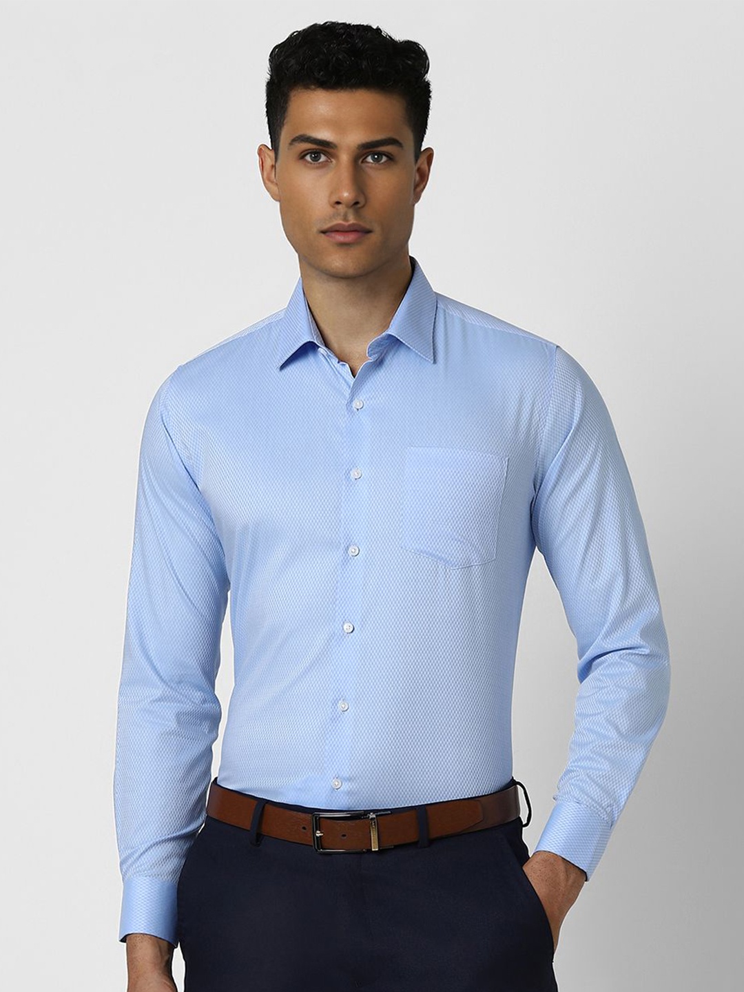 

Van Heusen Men Spread Collar Micro Checked Cotton Slim Fit Formal Shirt, Blue