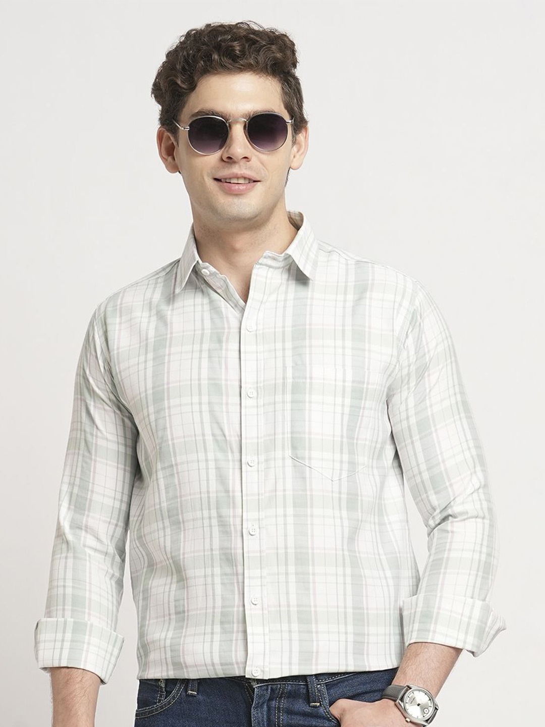 

TRYBUY.IN Men Standard Spread Collar Tartan Checked Cotton Casual Shirt, White