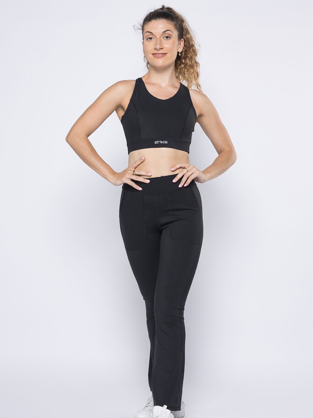 

STRCH Bra Half Coverage, Black
