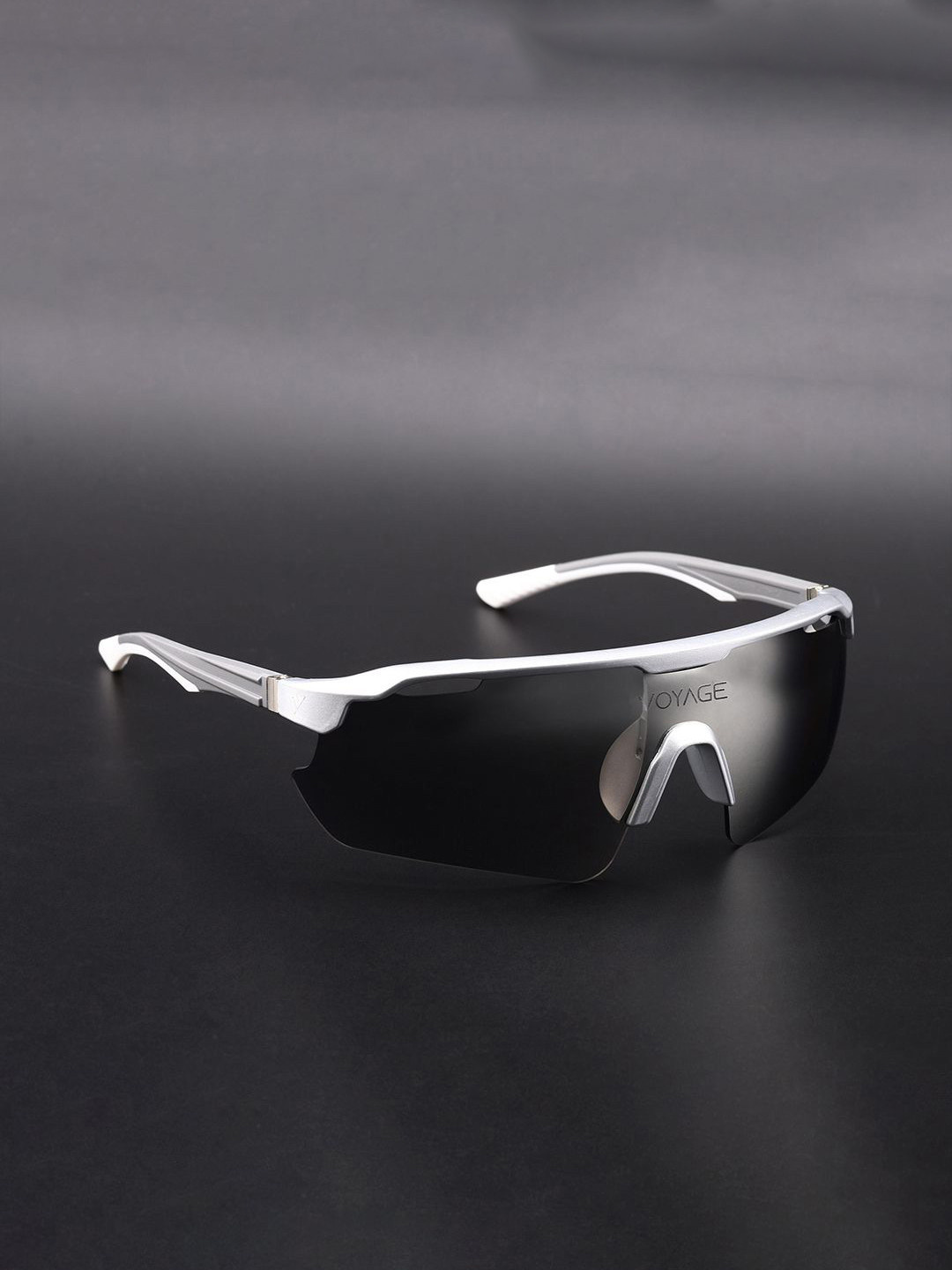 

Voyage Unisex Sports Sunglasses with UV Protected Lens 3016MG5782-Grey
