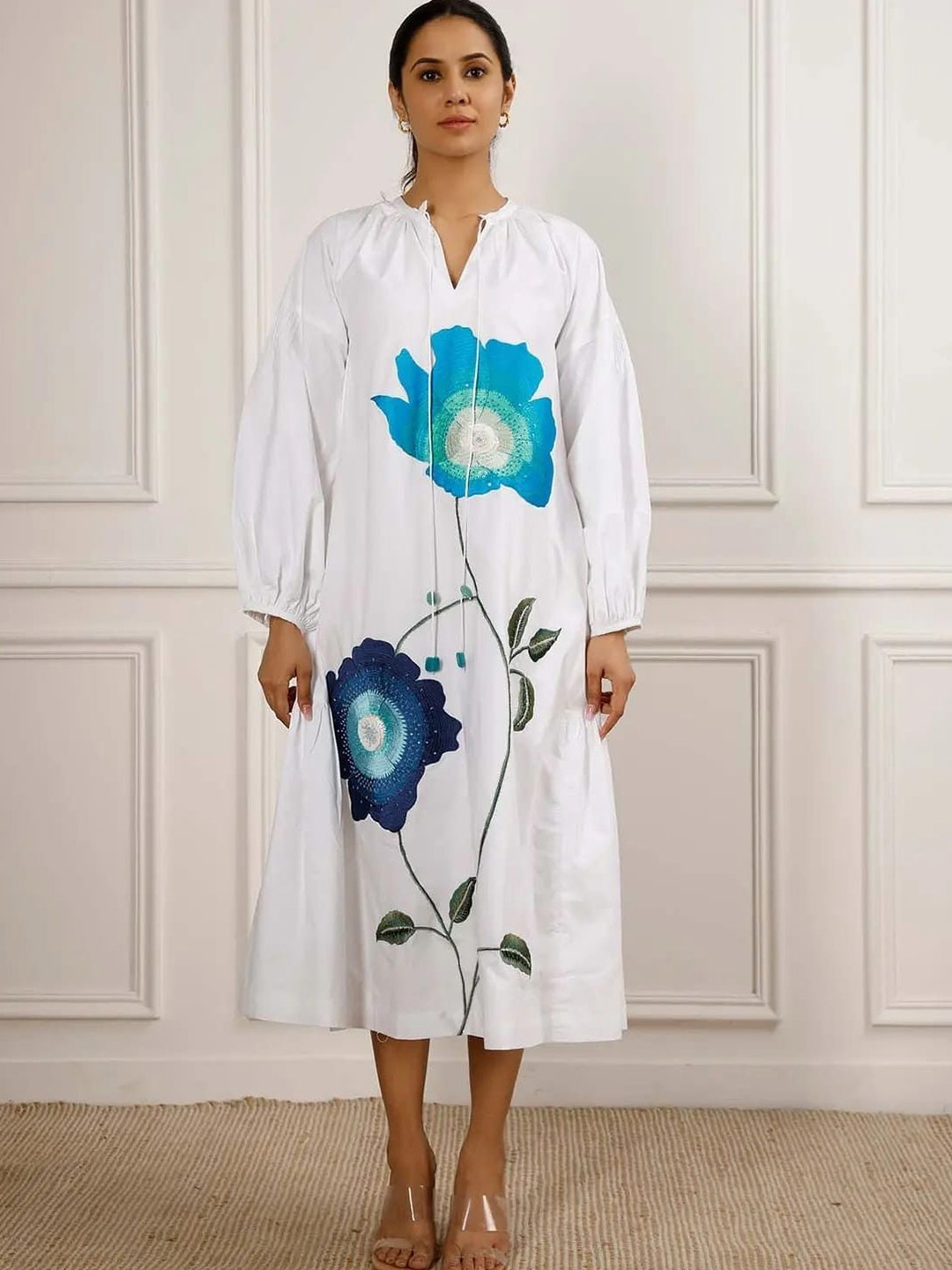 

BETRUE Women Floral Cotton Tie-Up Neck Puff Sleeves A-Line Midi Dress, White