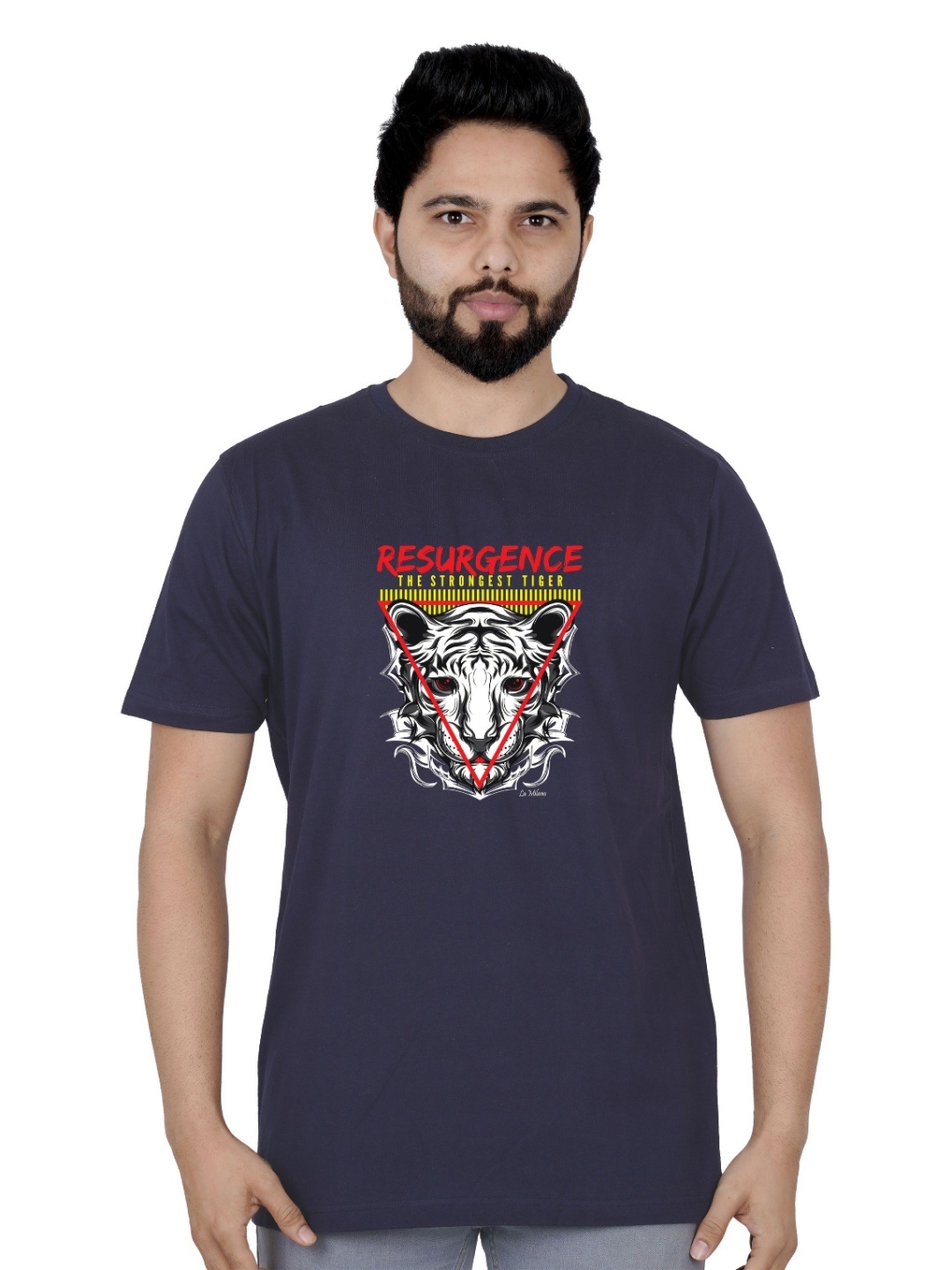 

LA MILANO Men Graphic Printed Round Neck Pure Cotton Slim Fit T-shirt, Navy blue