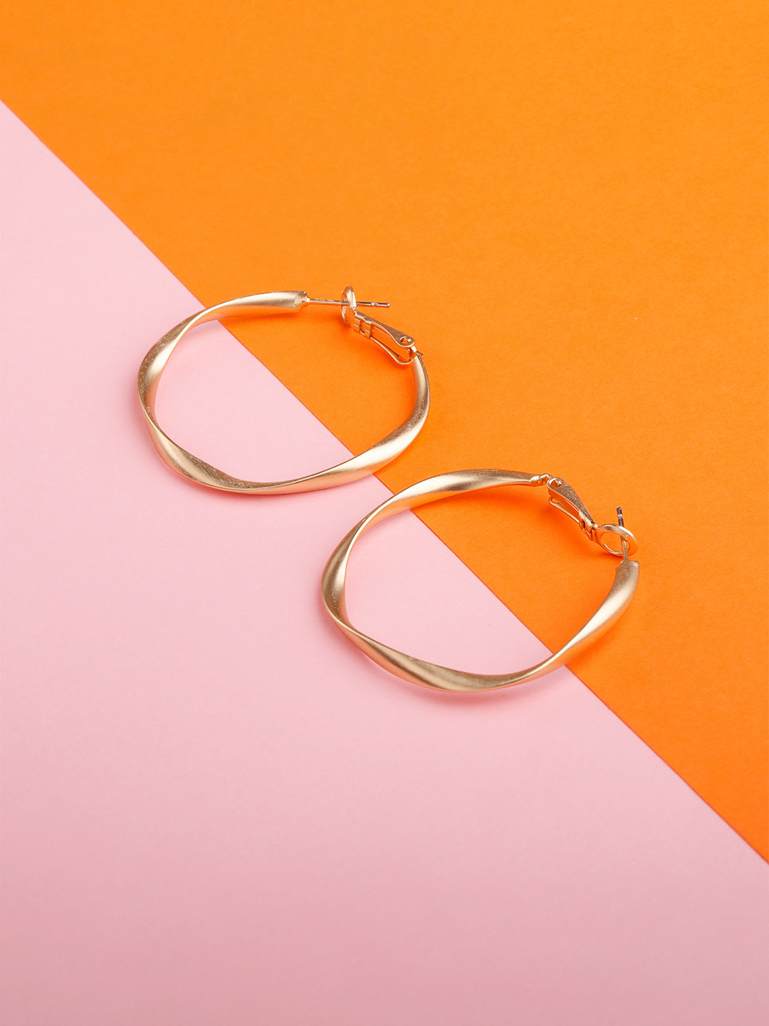 

Silver Shine Alloy Contemporary Hoop Earrings, Gold