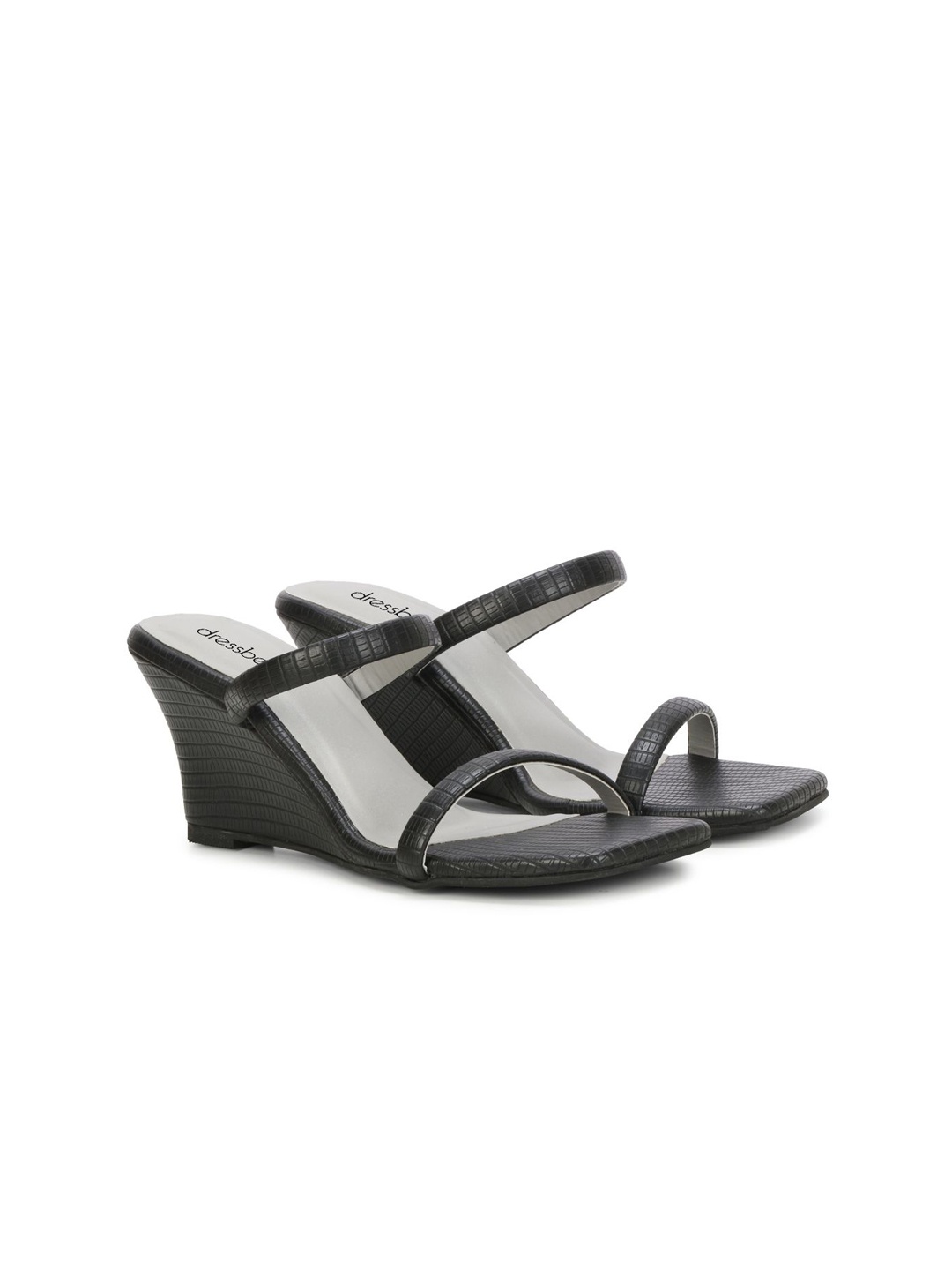 

DressBerry PU Wedge Heels Sandals, Black