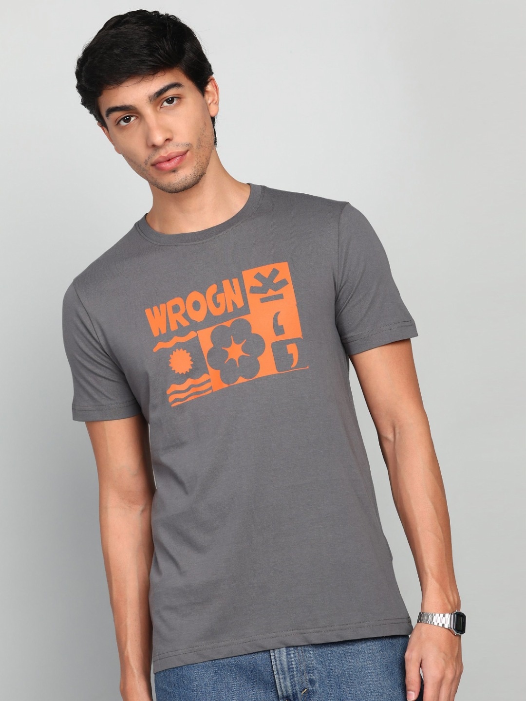 

WROGN Men Graphic Printed Round Neck Pure Cotton T-shirt, Grey