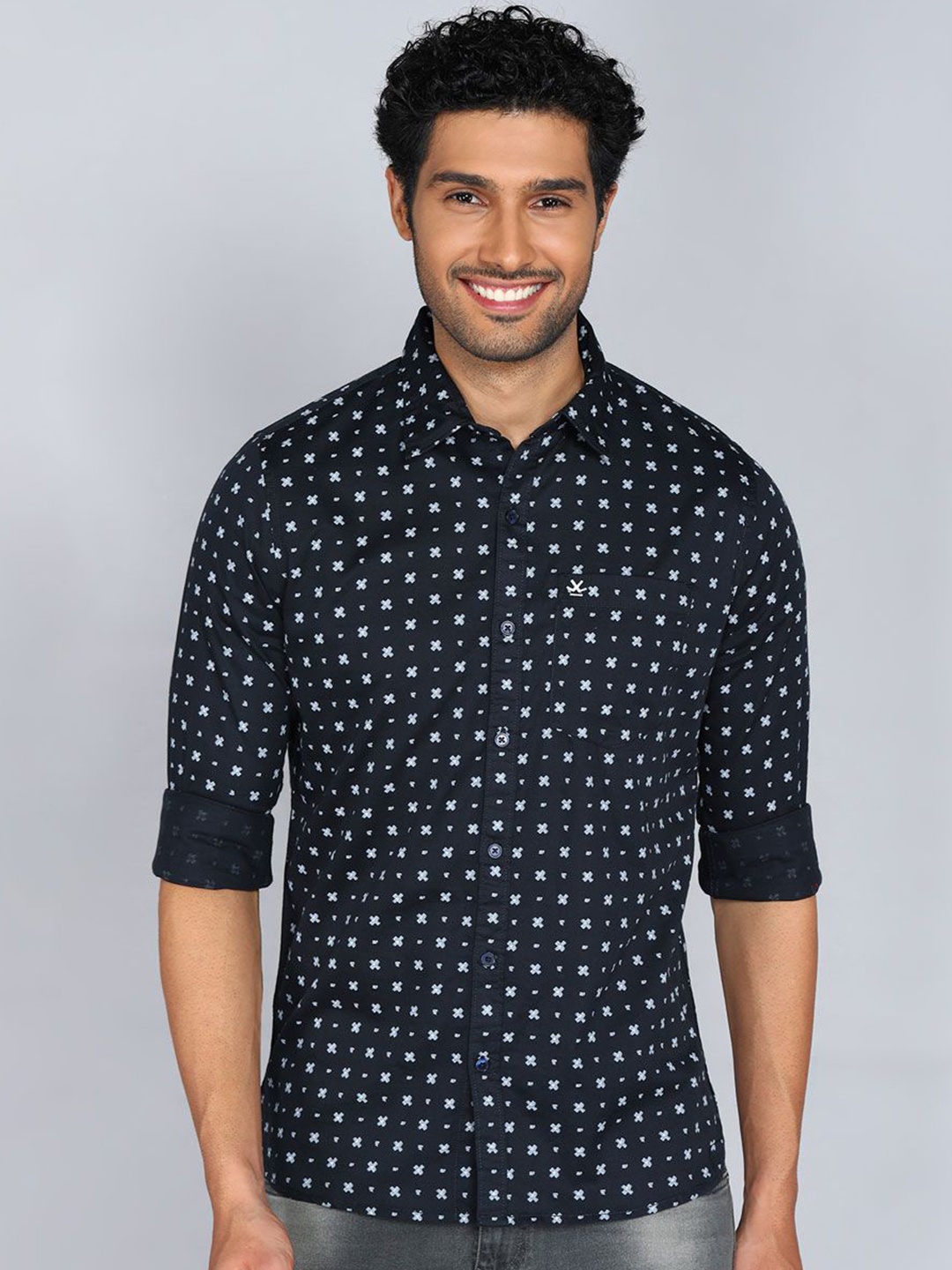 

WROGN Men Spread Collar Geometric Printed Cotton Casual Shirt, Black