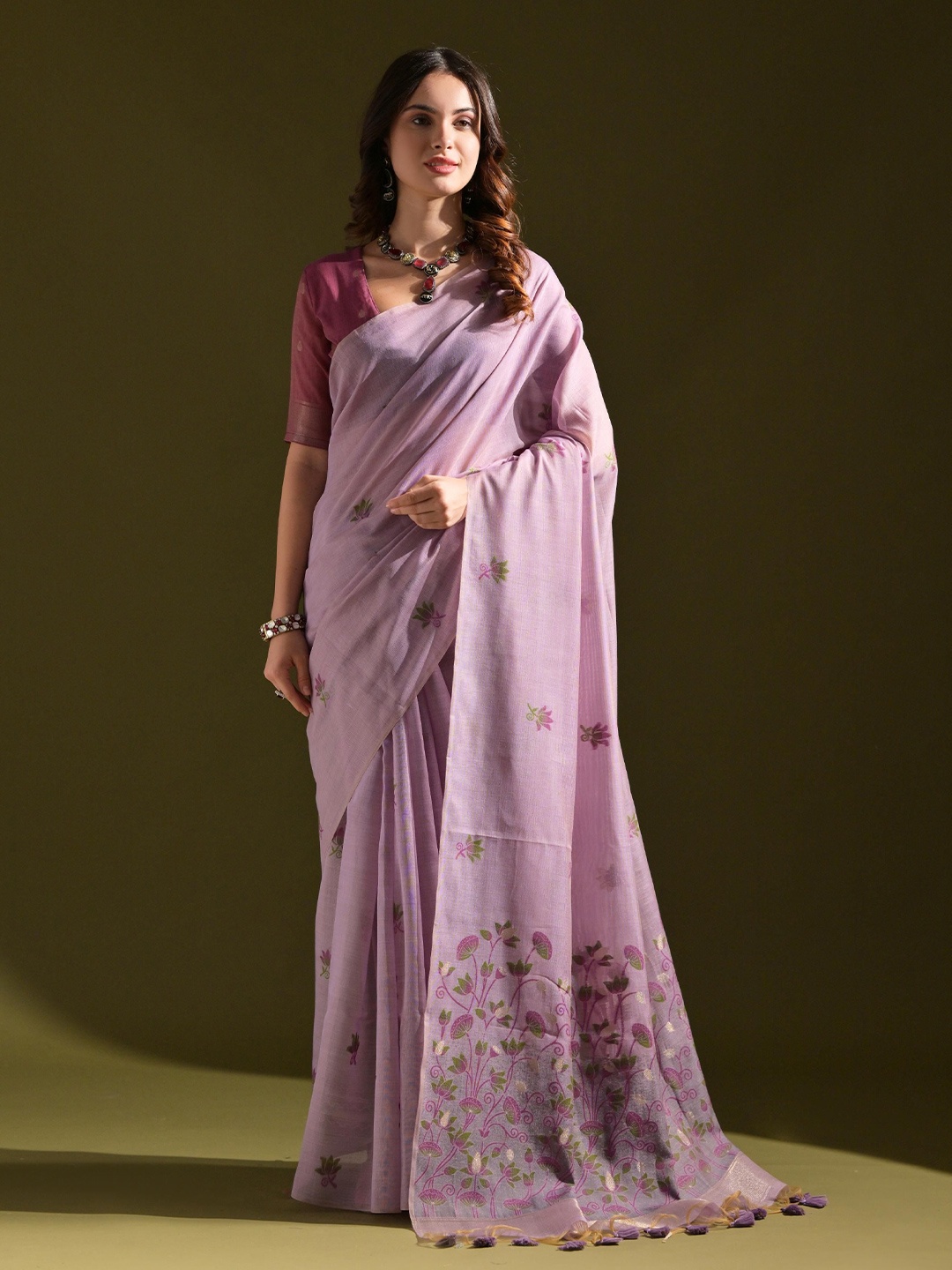 

AWRIYA Ethnic Motifs Printed Pure Cotton Saree, Lavender