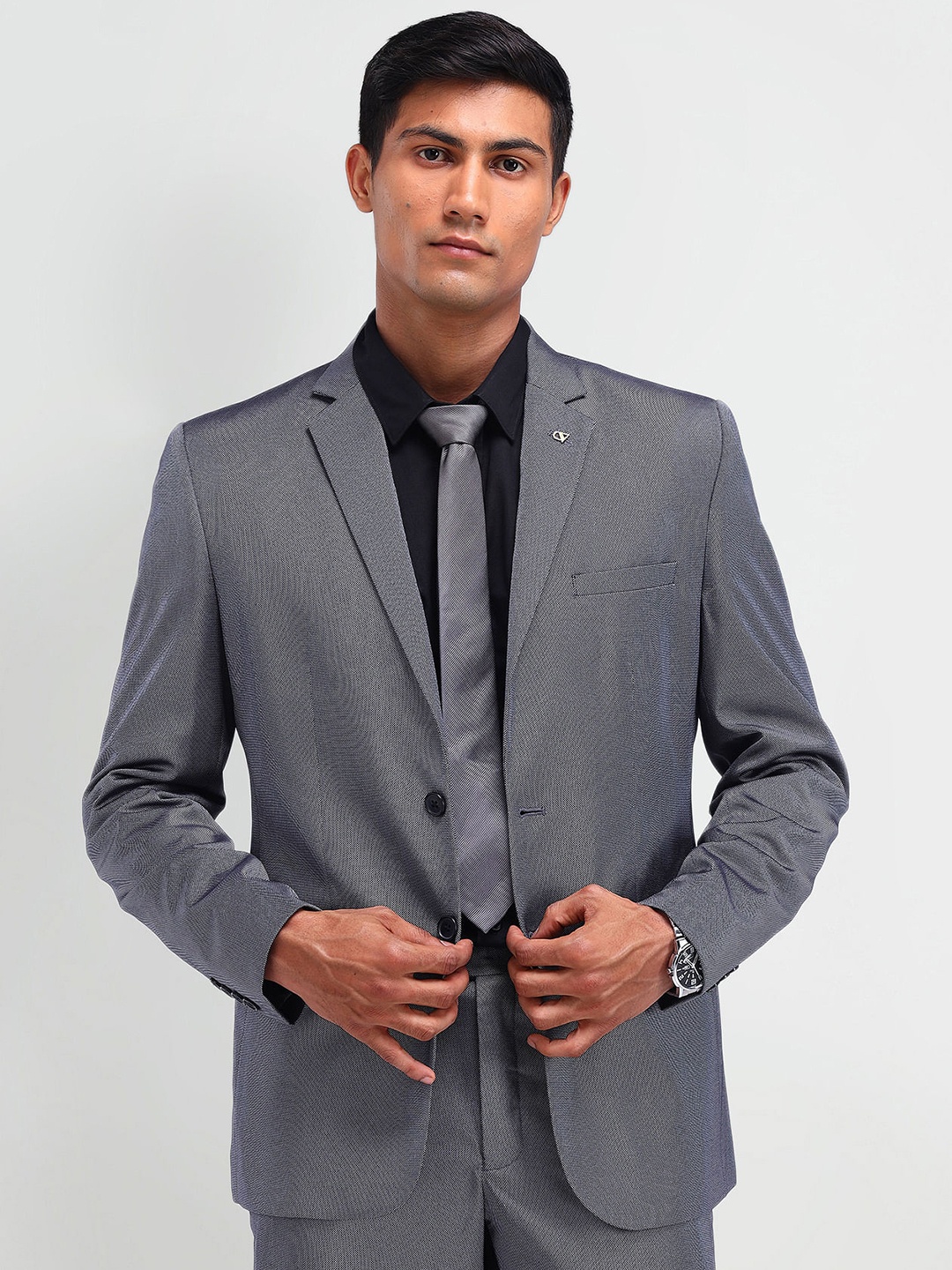 

AD By Arvind Men Solid Lapel Collar Tailored Fit Single-Breasted Two Piece Formal Suit, Grey