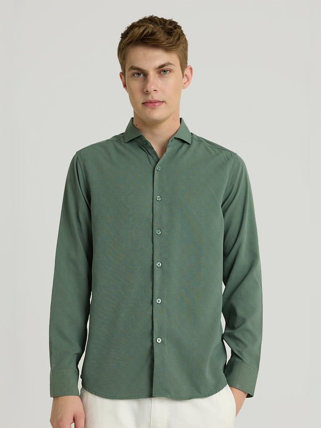 

Snitch Men Smart Cutaway Collar Textured Casual Shirt, Green