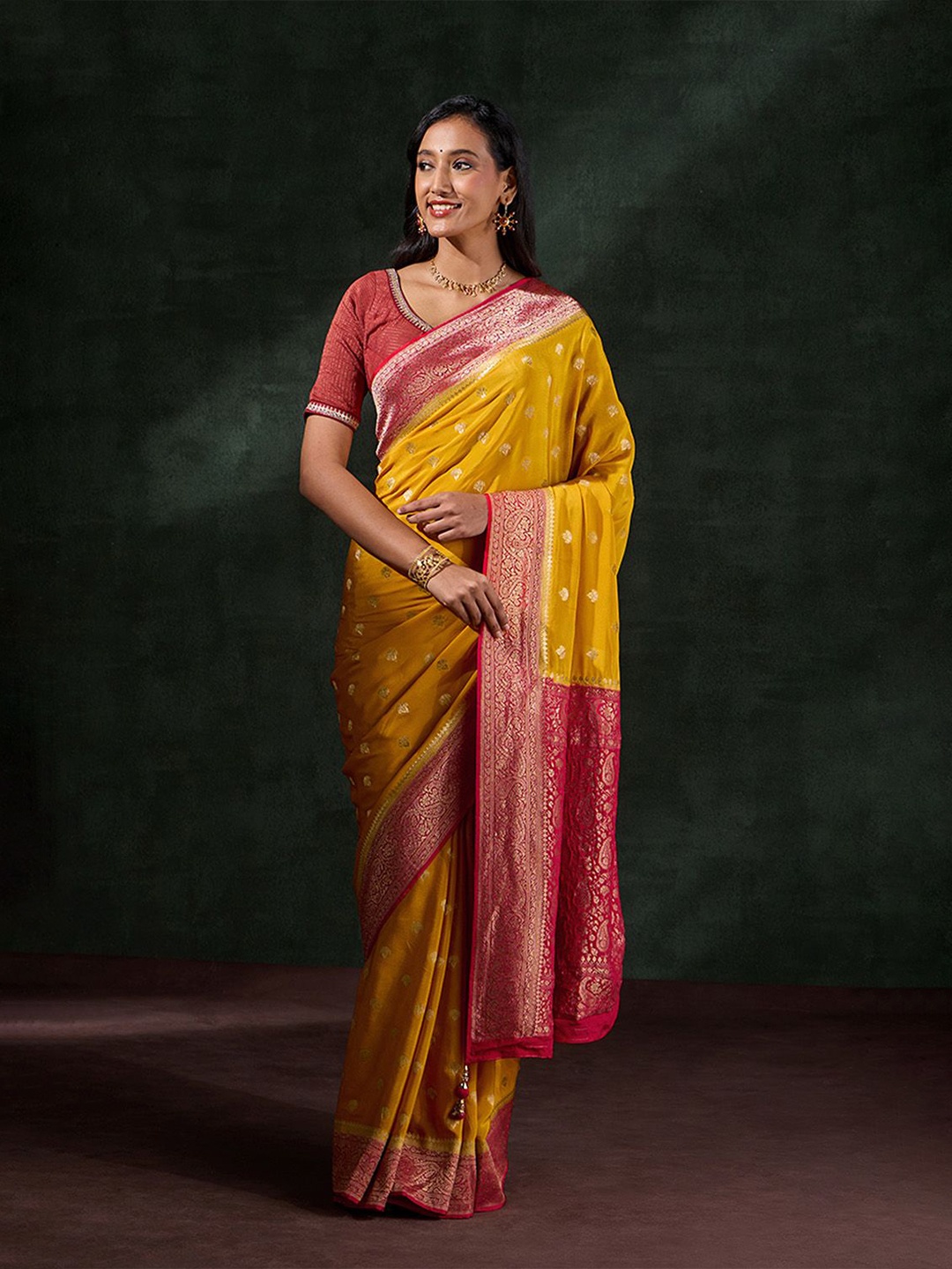 

Taneira Woven Design Zari Saree, Yellow