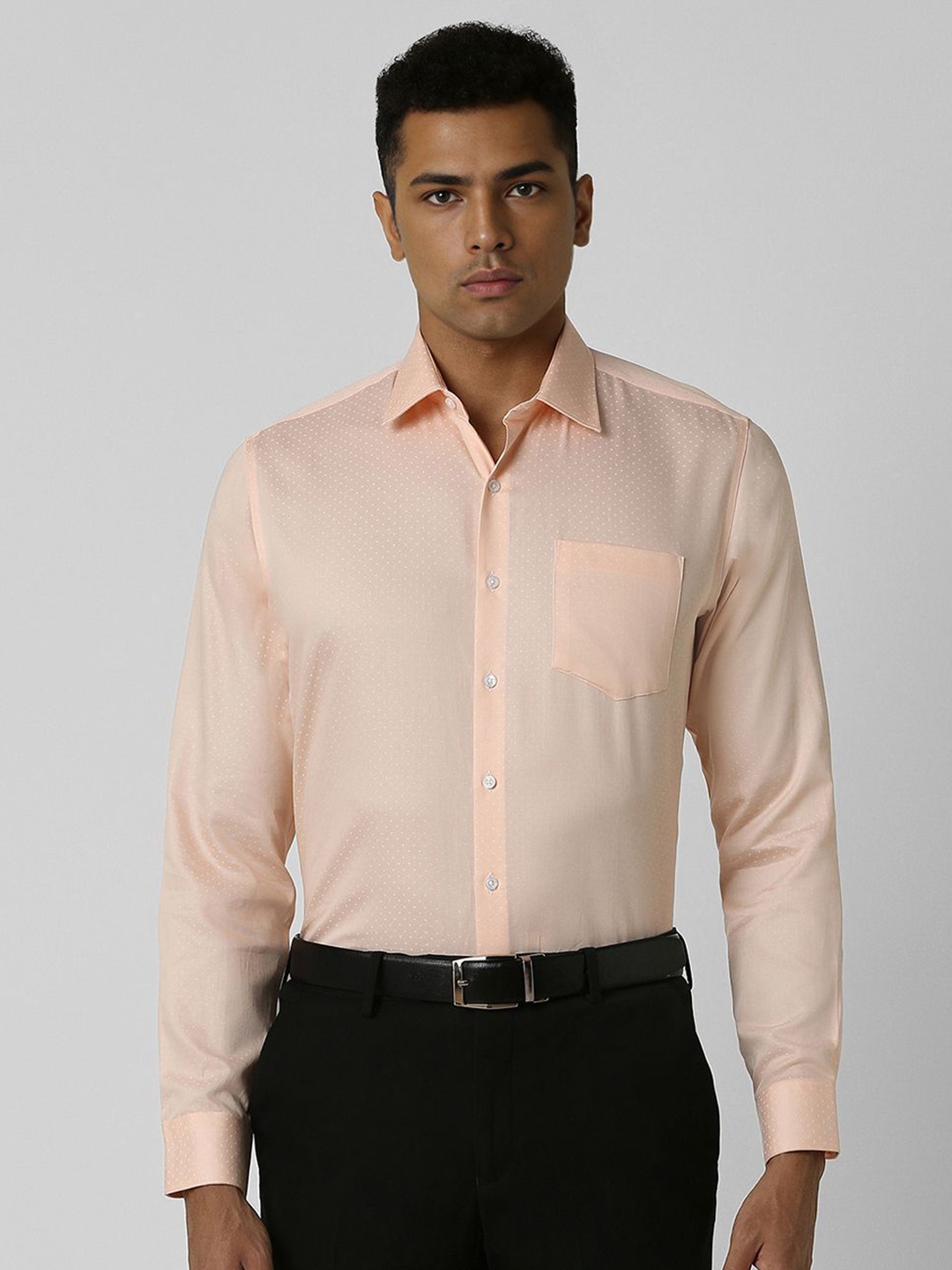 

Van Heusen Men Spread Collar Micro Ditsy Printed Cotton Slim Fit Formal Shirt, Peach