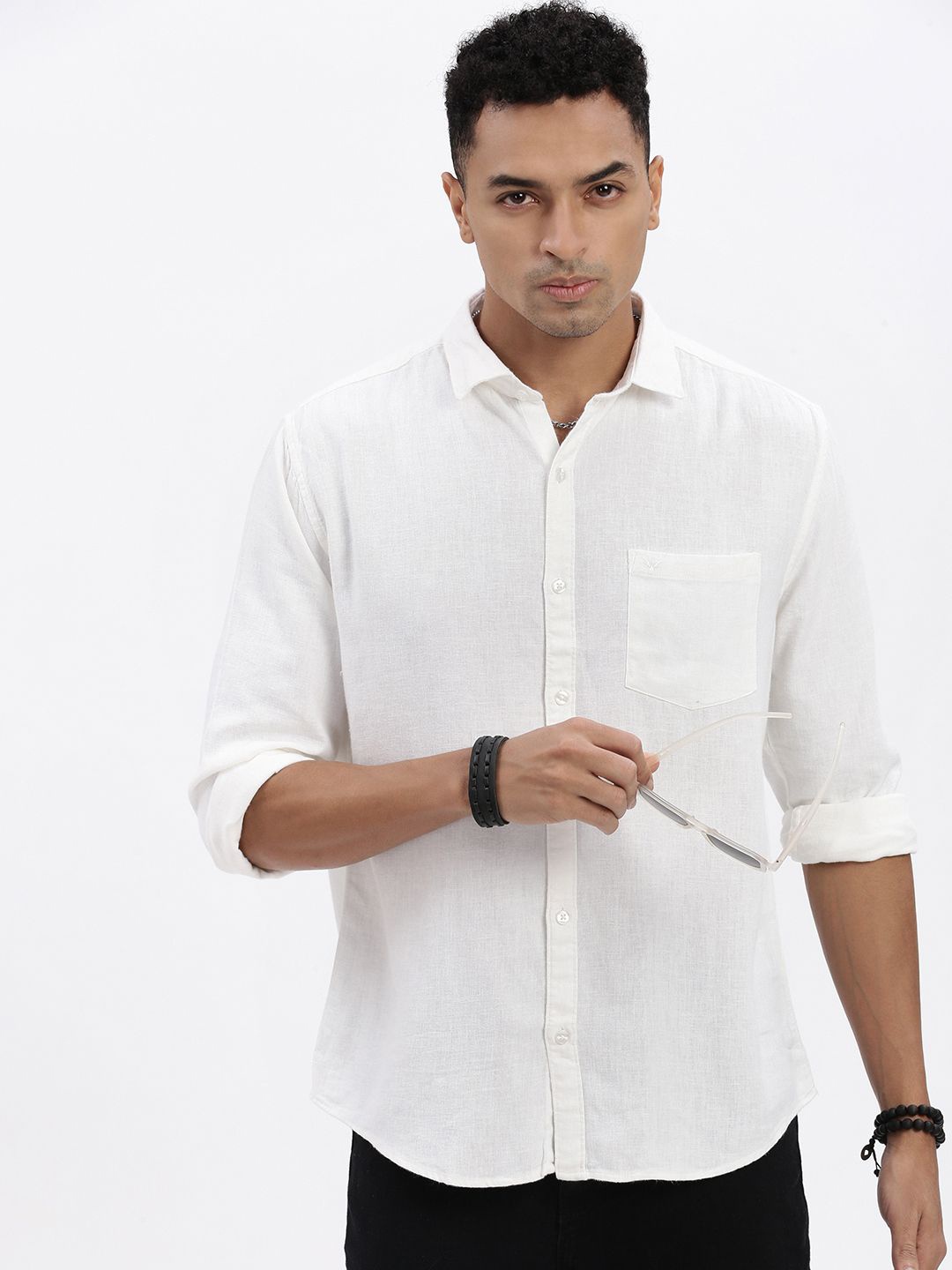 

SHOWOFF Men Premium Spread Collar Solid Linen Slim Fit Casual Shirt, White