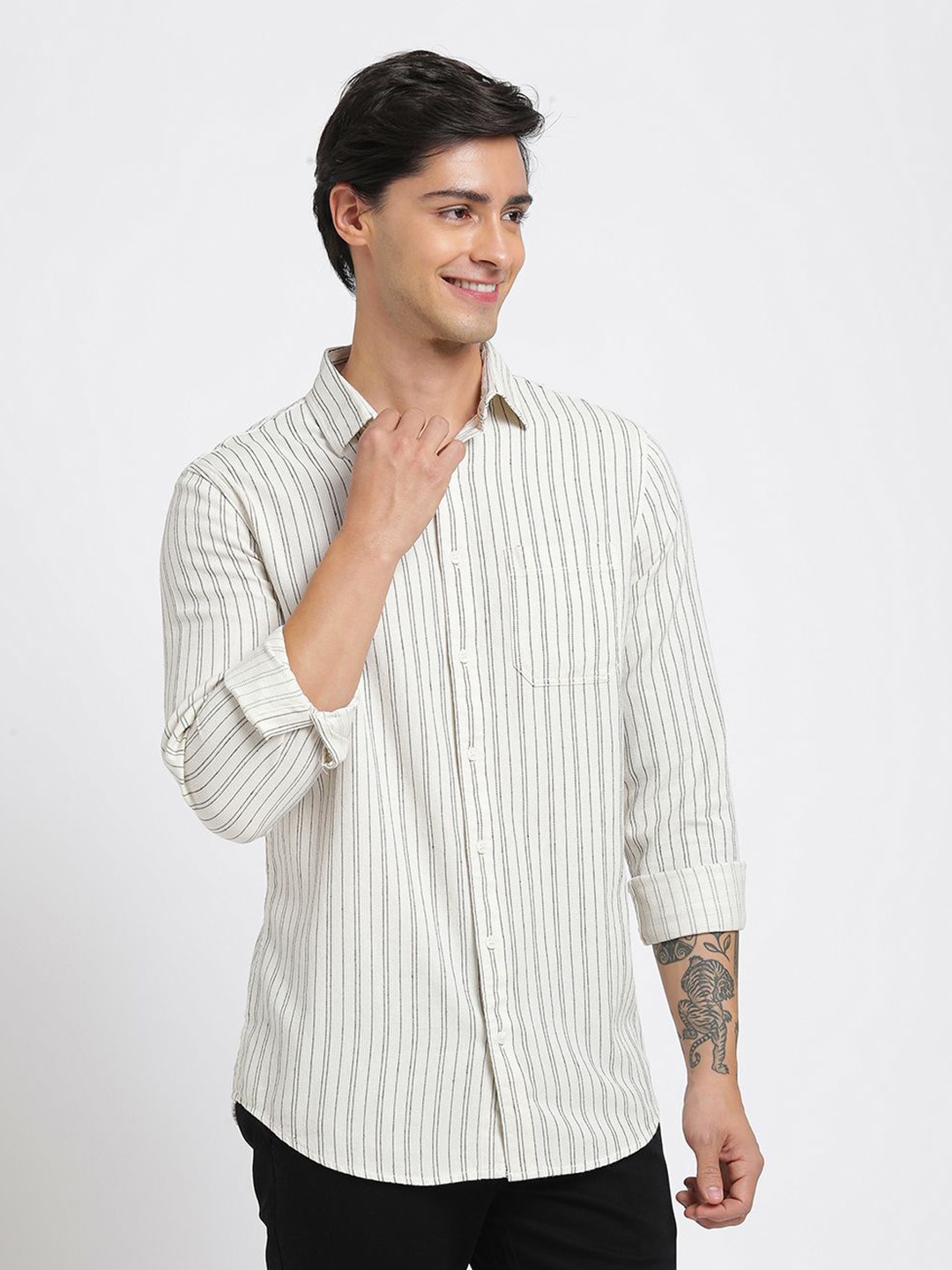 

Blue Buddha Men Comfort Spread Collar Vertical Striped Cotton Slim Fit Casual Shirt, Off white