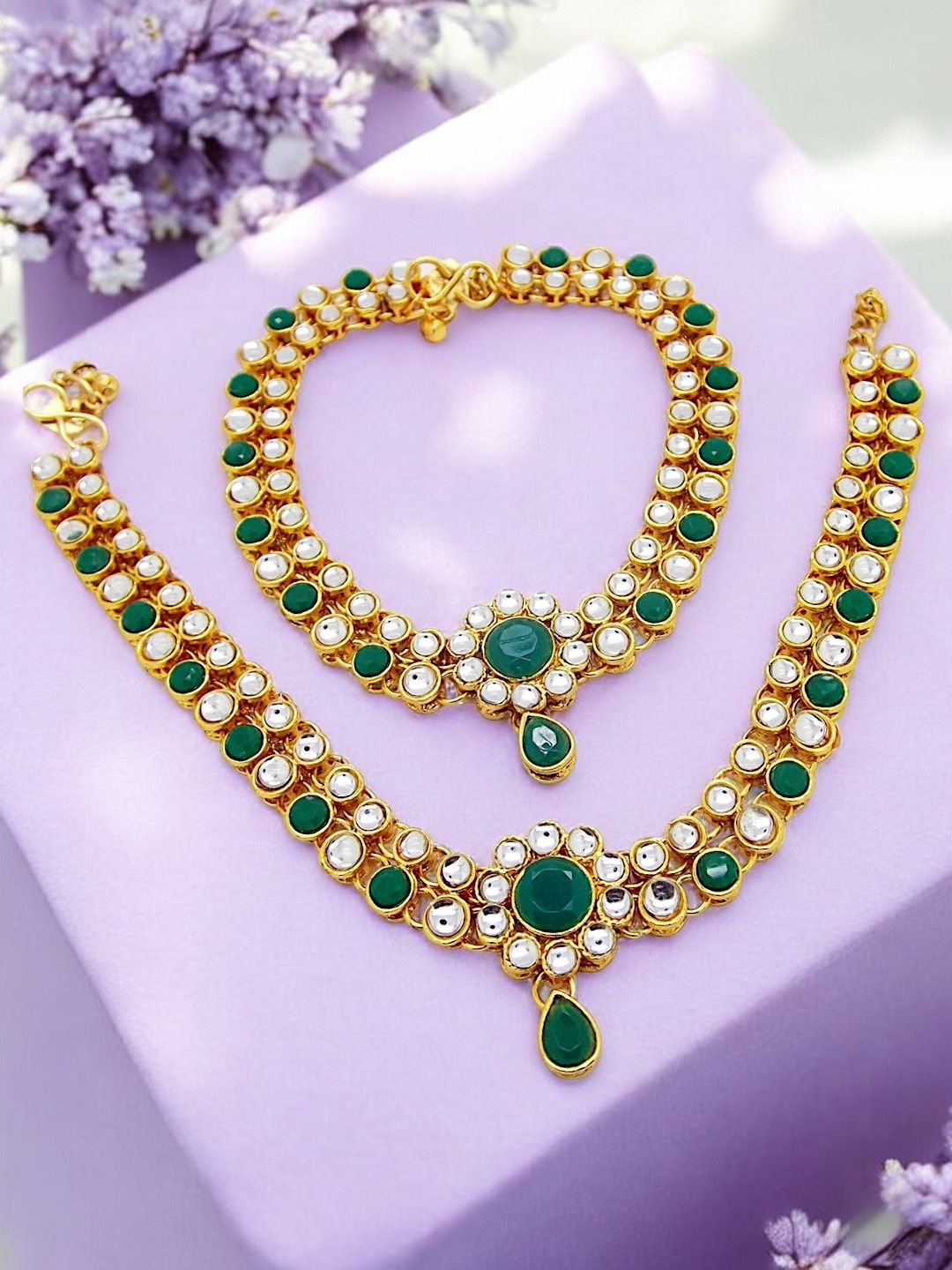 

9blings Gold-Plated Kundan Anklet