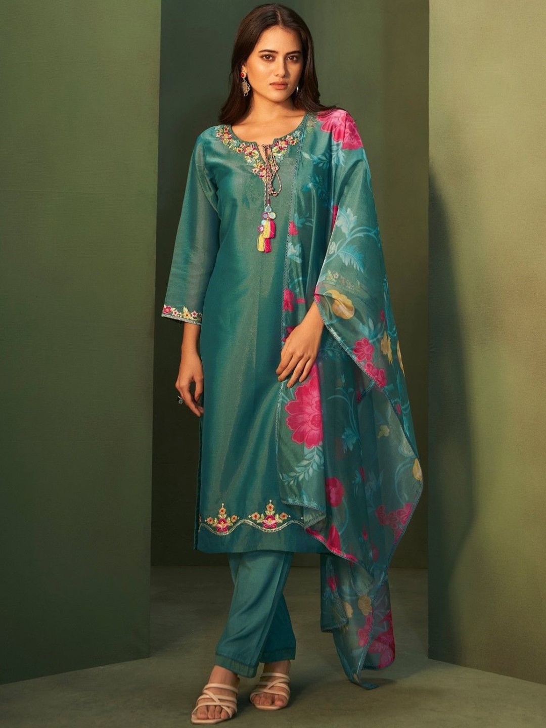 

AUTUMN LANE Floral Embroidered Thread Work Straight Kurta with Trouser & Dupatta, Turquoise blue