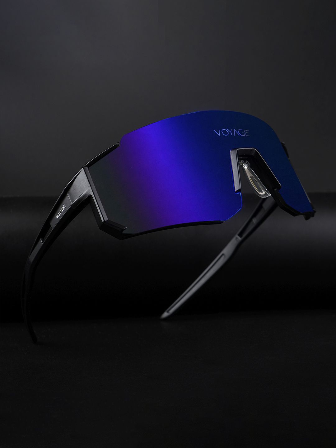 

Voyage Unisex Sports Sunglasses with UV Protected Lens, Blue