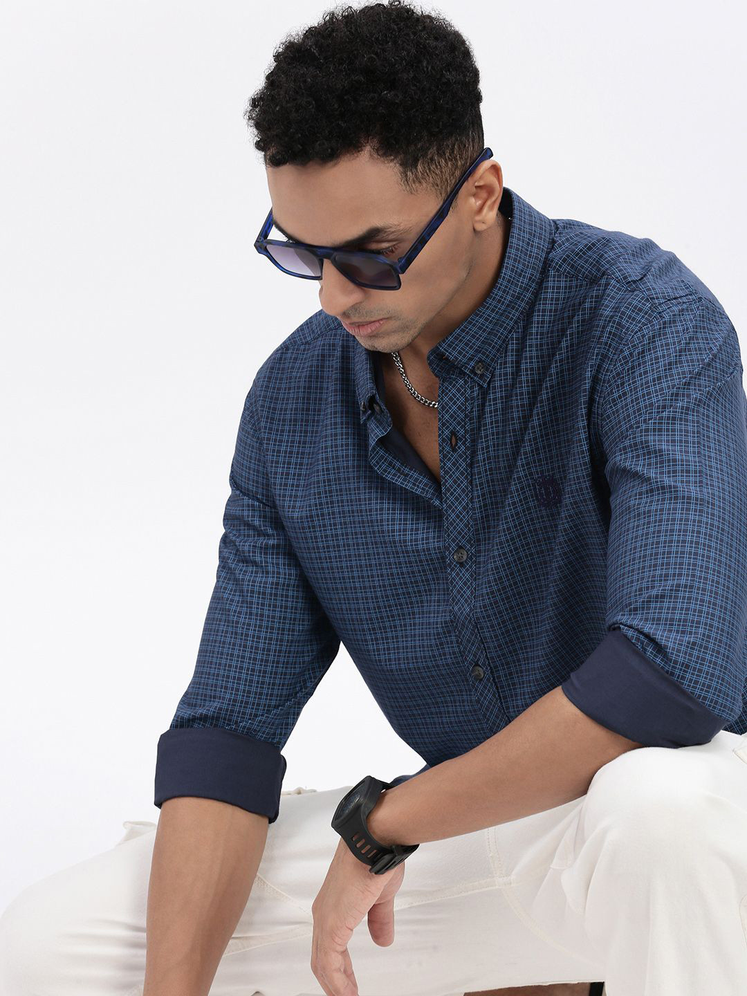 

SHOWOFF Men Premium Spread Collar Micro Checked Cotton Slim Fit Casual Shirt, Blue