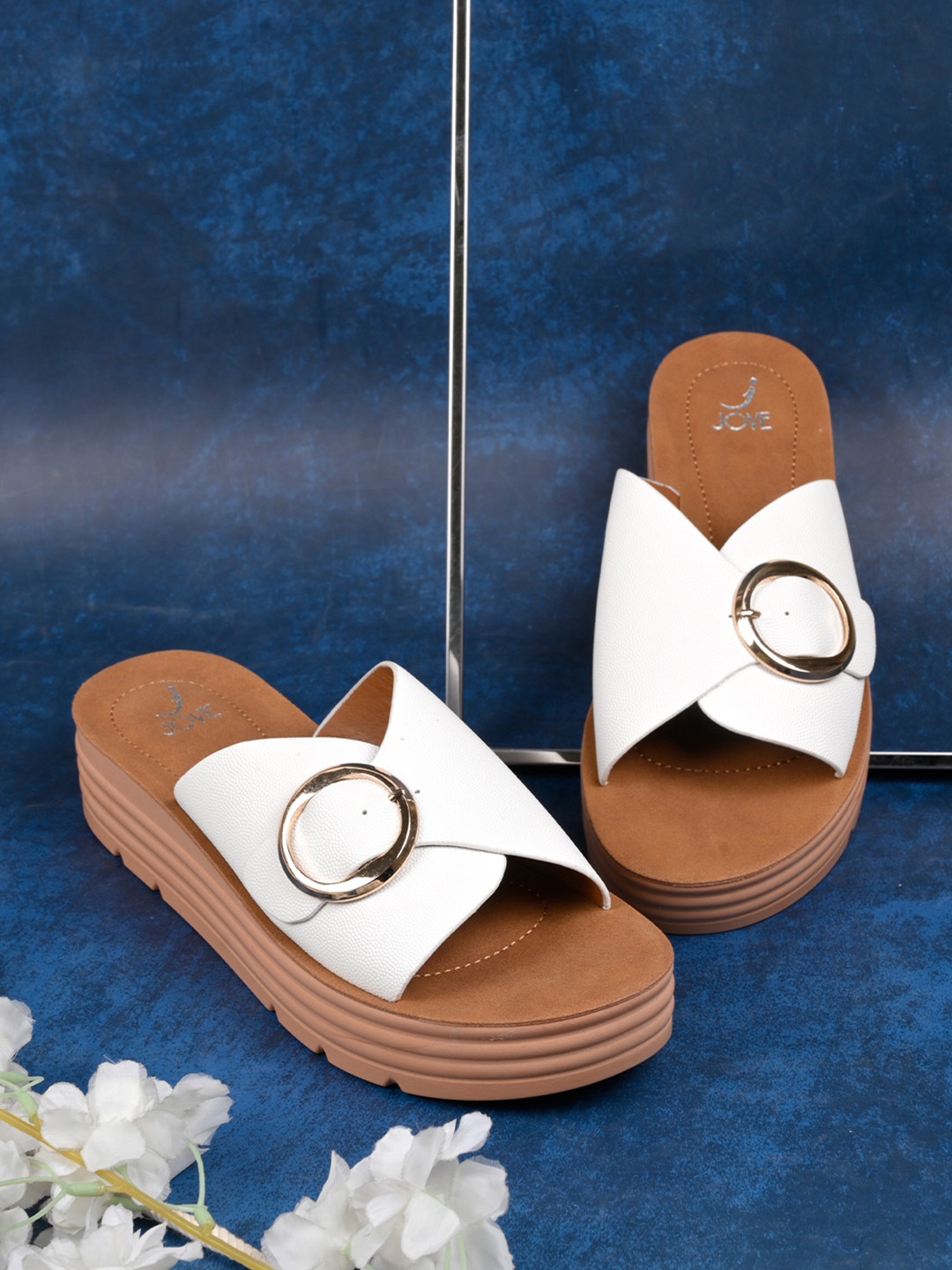 

Jove Women Open Toe Flats with Buckles, White