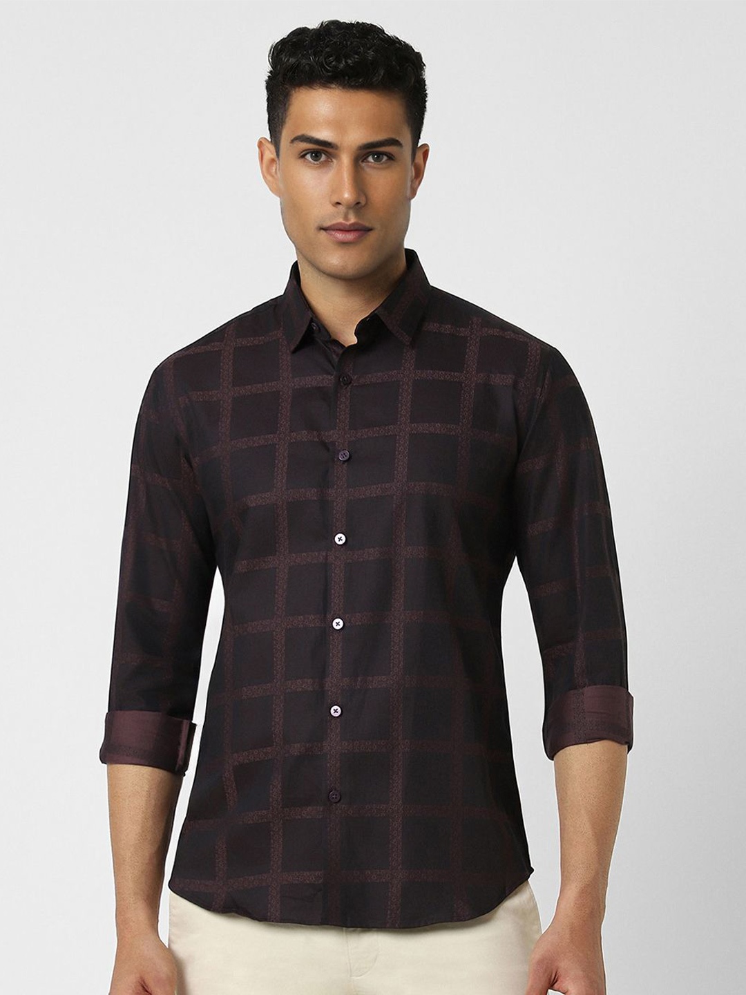 

V Dot Men Spread Collar Checked Cotton Slim Fit Casual Shirt, Brown