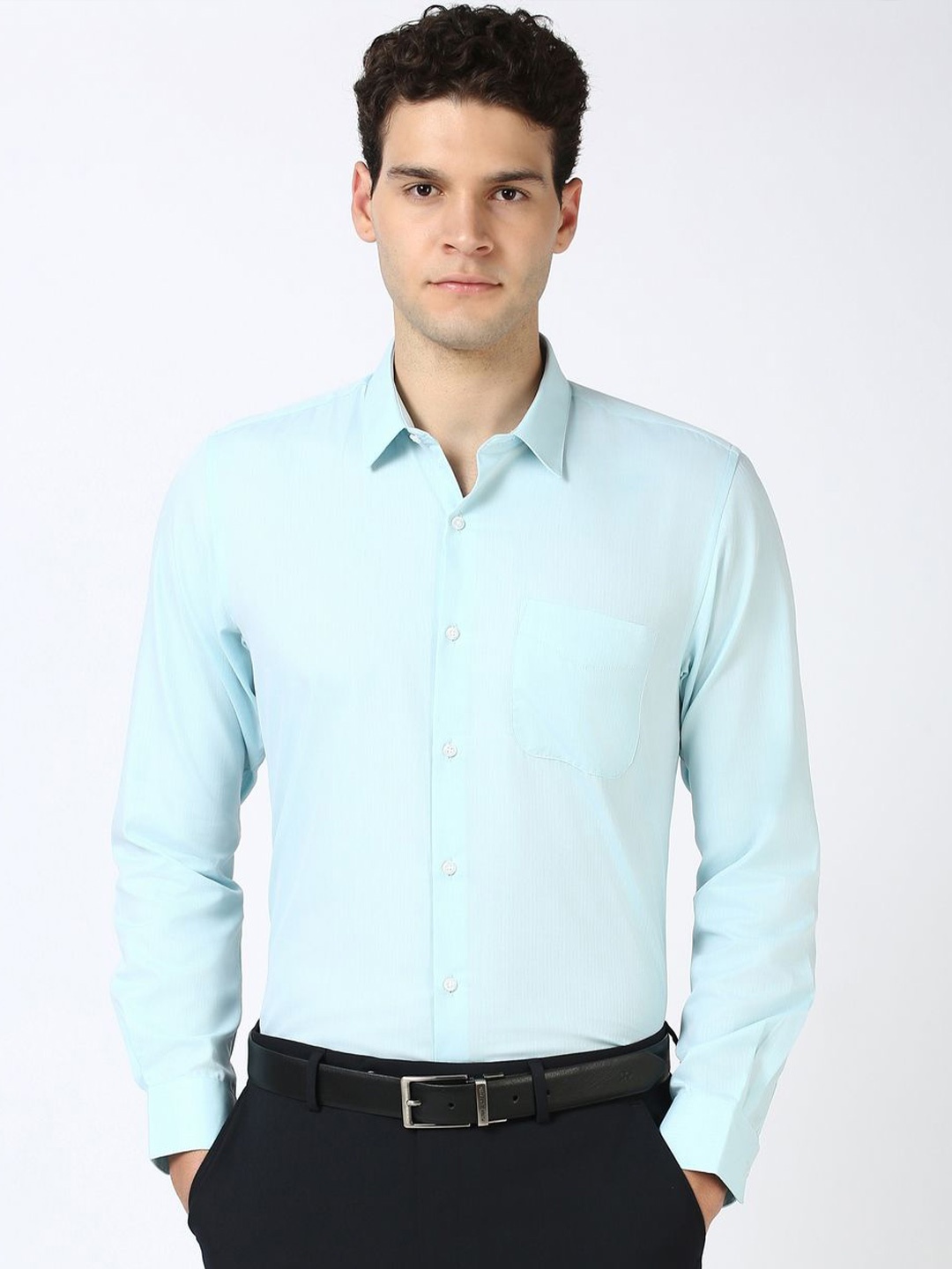 

Peter England Men Spread Collar Solid Cotton Slim Fit Formal Shirt, Blue