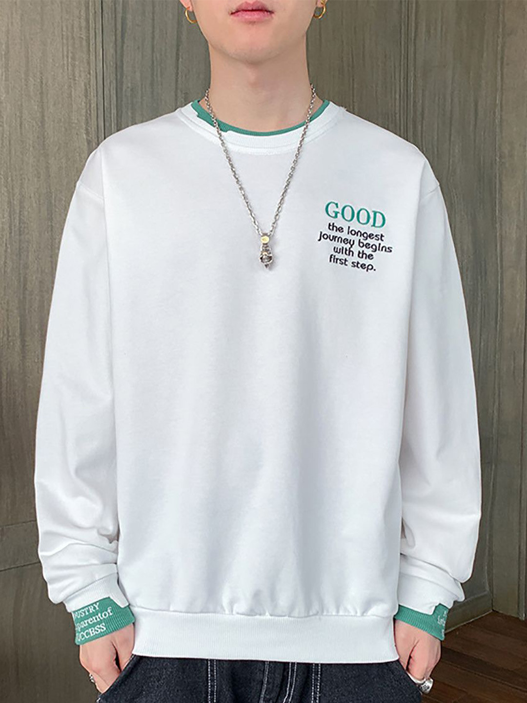 

StyleCast x Revolte Men Printed Round Neck Sweatshirt, White