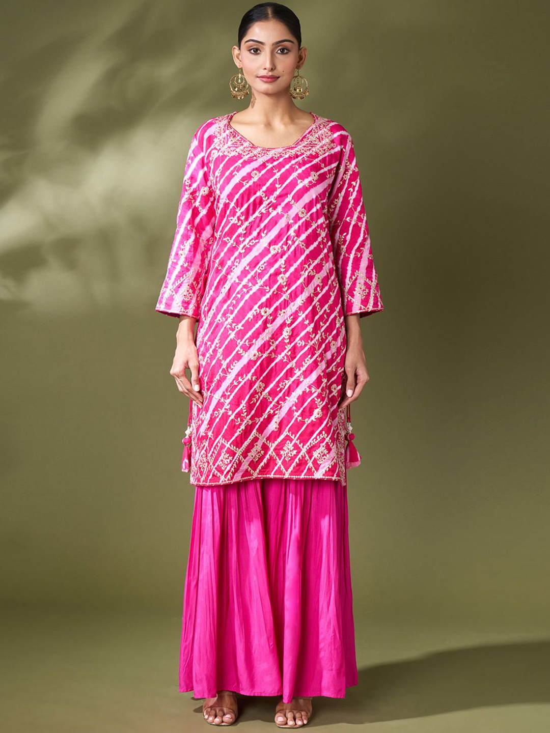 

Samyukta Singhani Floral Embroidered Thread Work Kurta with Sharara & Dupatta, Pink