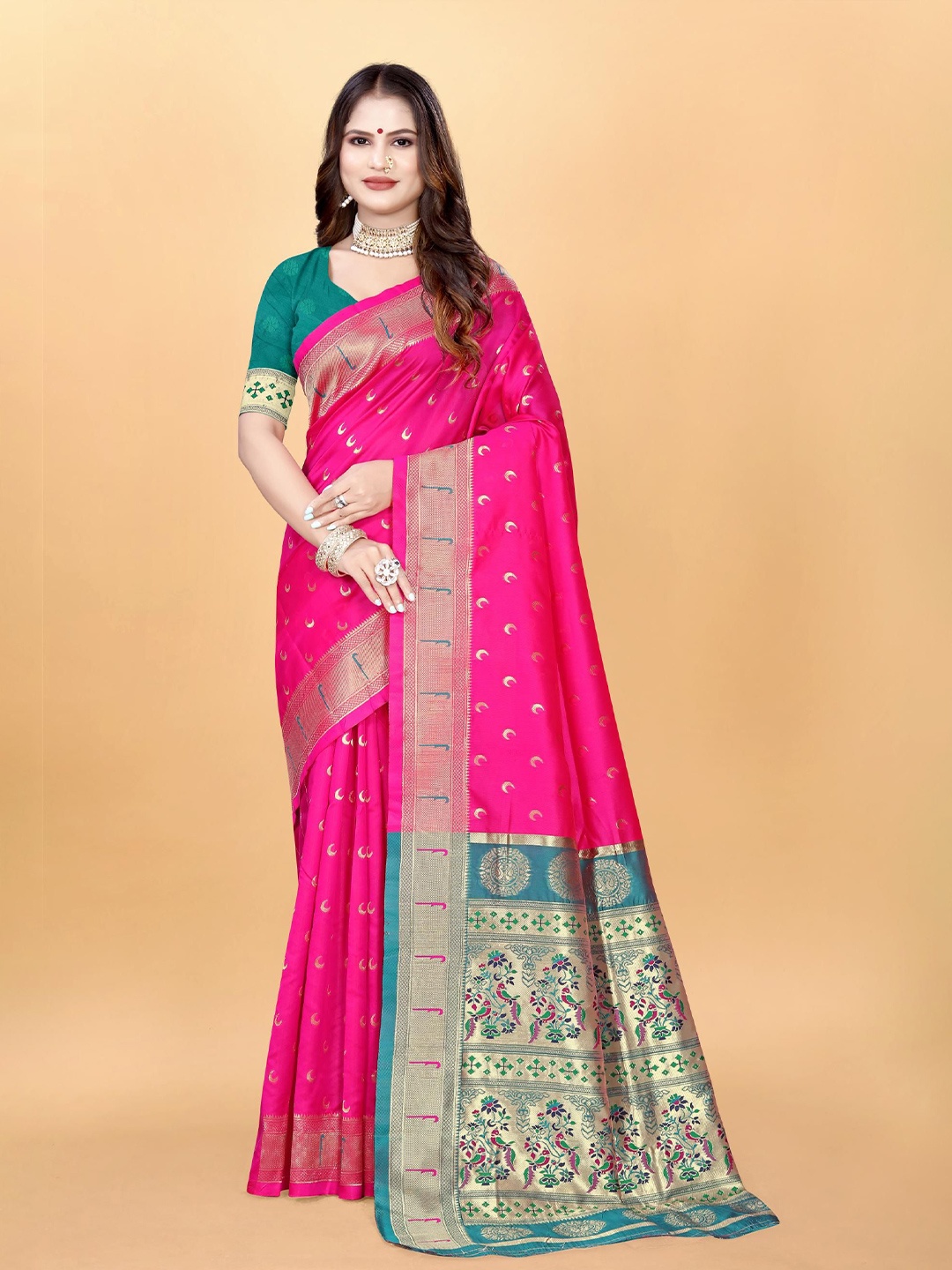 

VenderVilla Woven Design Zari Paithani Saree, Pink