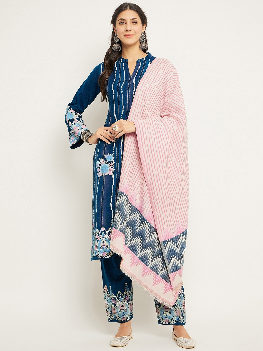 

Zigo Winter Wear Floral Printed Regular Pure Wool Straight Kurta with Palazzos, Teal