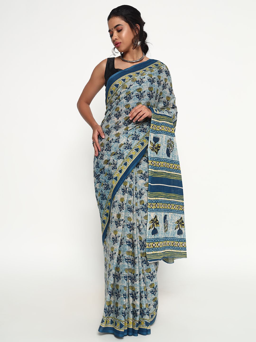 

ZARI Floral Pure Cotton Bagru Saree, Blue