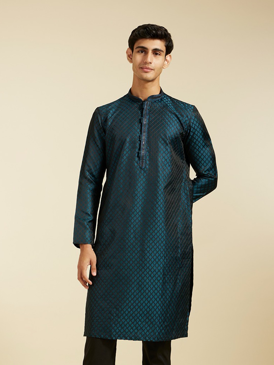 

Diwas by Manyavar Men Geometric Embroidered Thread Work Satin Straight Kurta, Blue