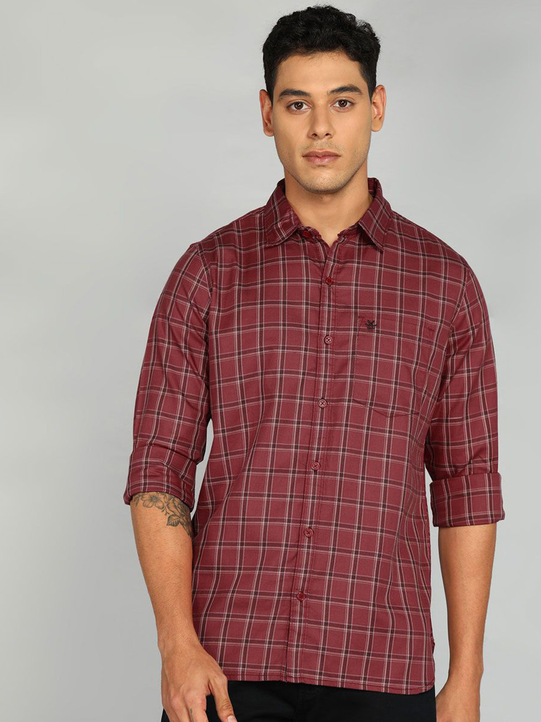 

WROGN Men Spread Collar Windowpane Checked Cotton Casual Shirt, Maroon