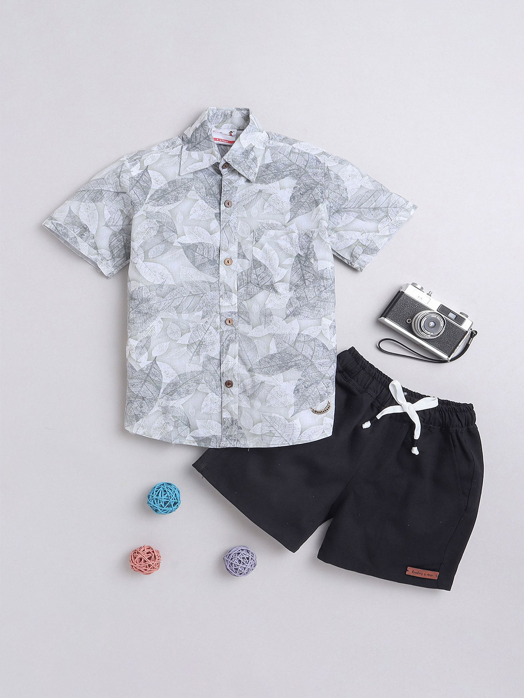 

BAATCHEET Boys Pure Cotton Printed Shirt with Shorts, White