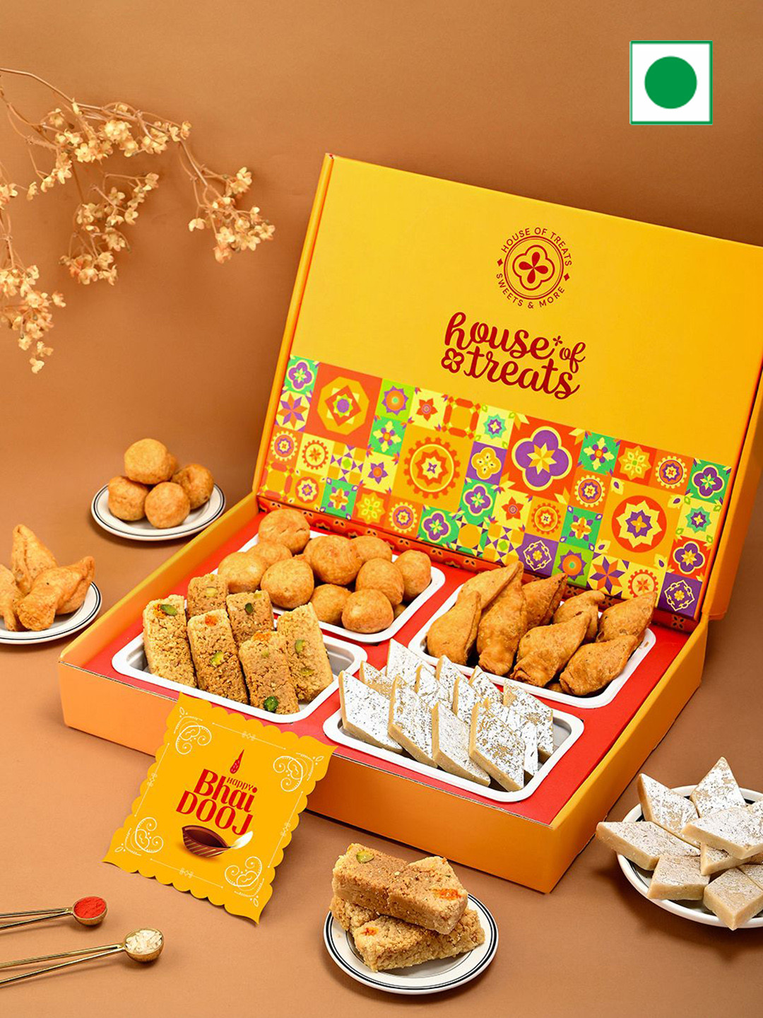 

RawFruit Pack Of 4 Bhai Dooj Sweets Gift Set, Yellow