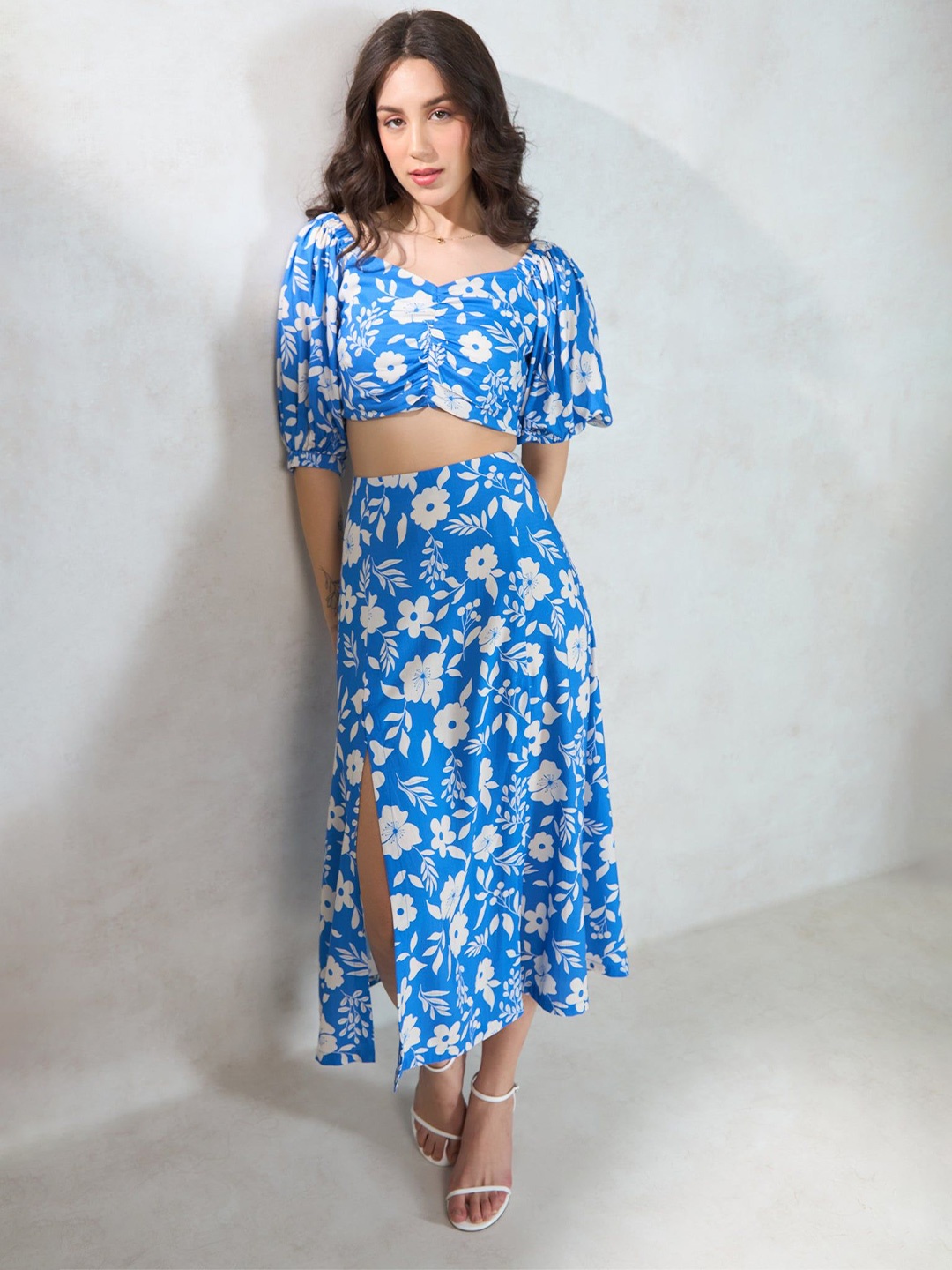 

Virgio Printed V-Neck Top & Skirt, Blue