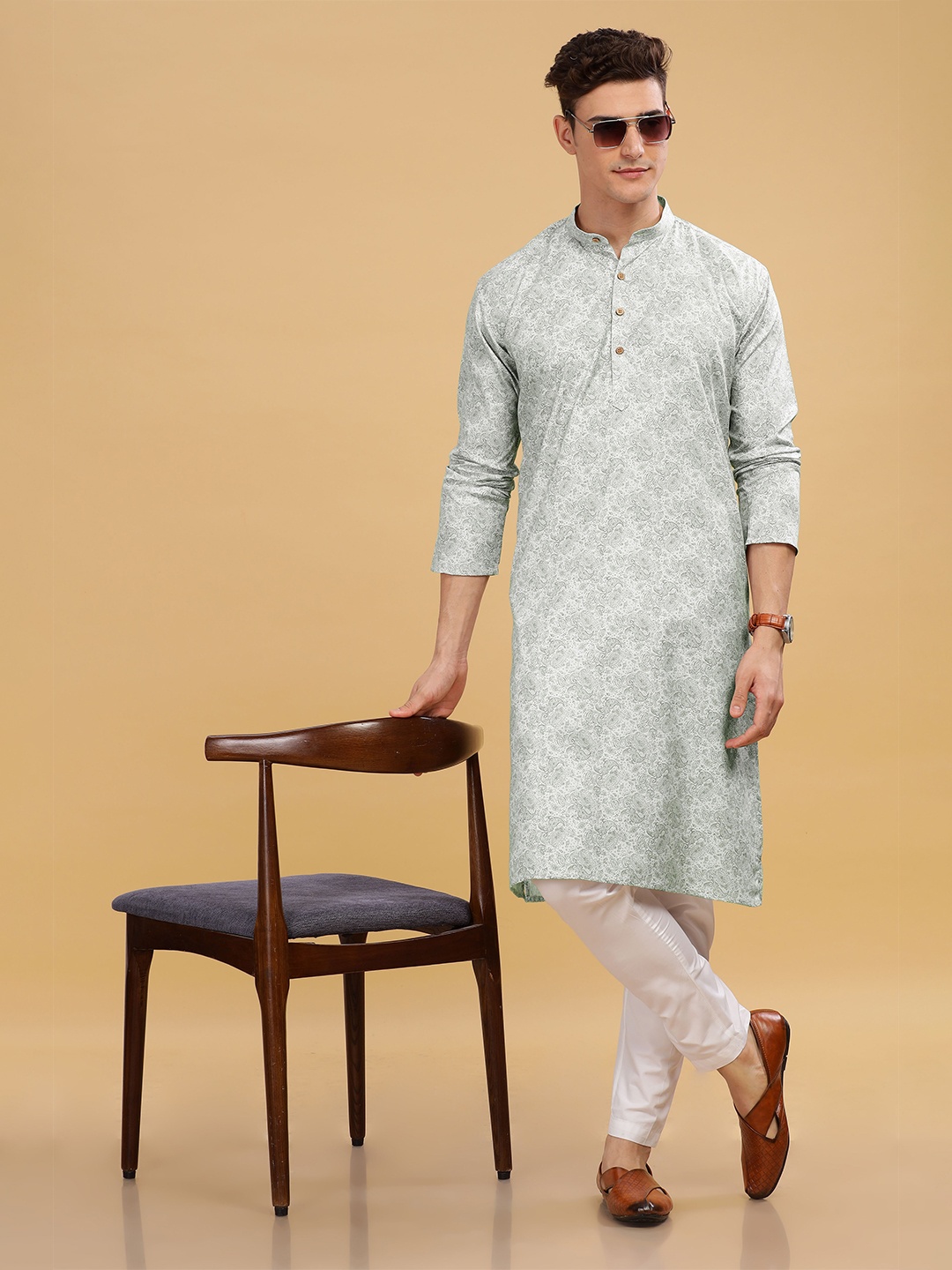 

Anouk Men Printed Ethnic Long Kurta, Grey