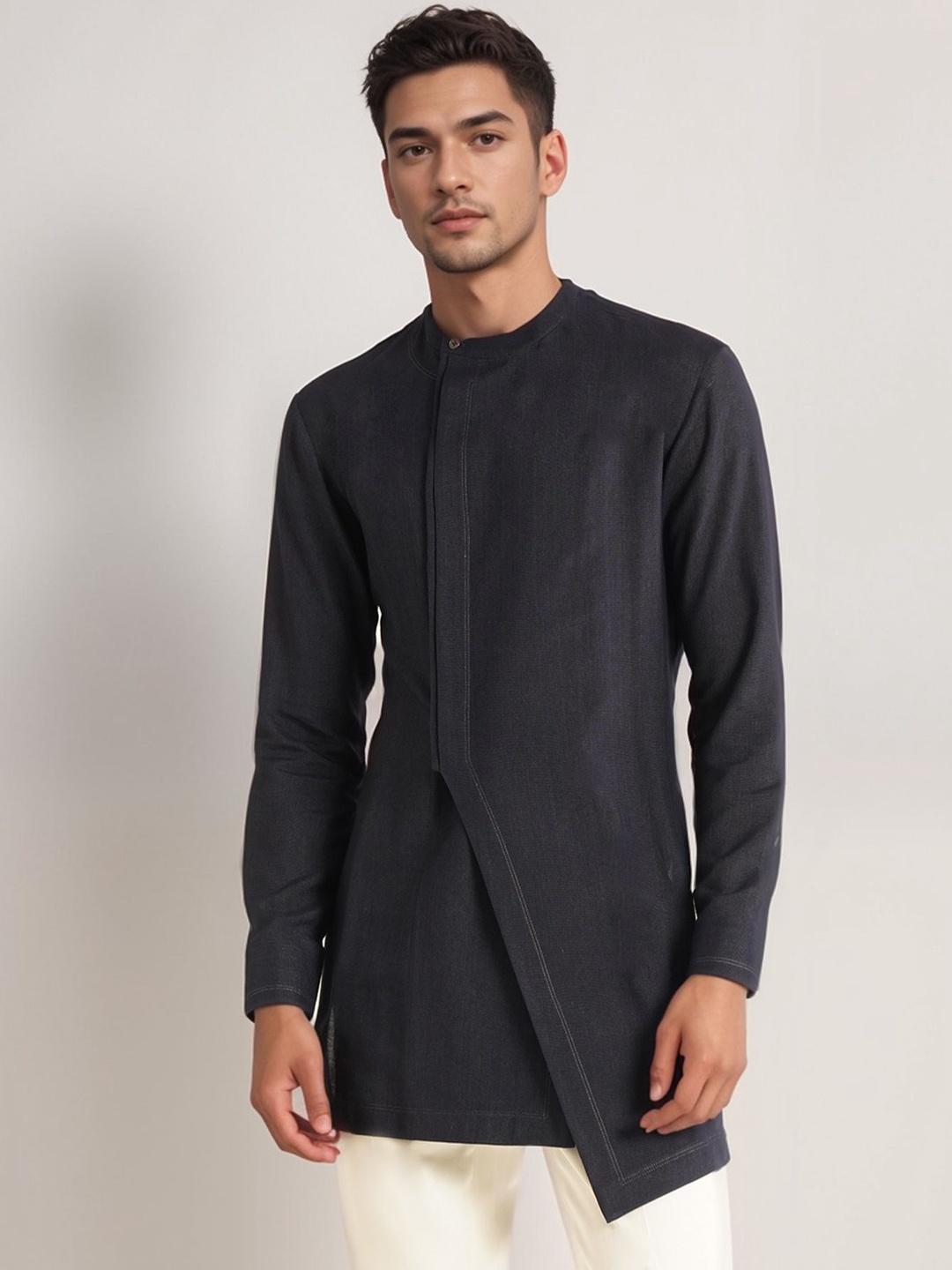 

DEVOILER Mandarin Collar Asymmetric Kurta, Black