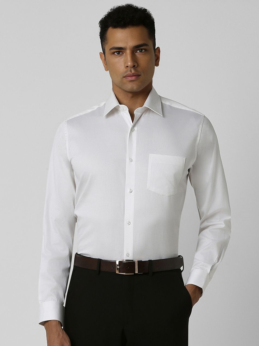 

Van Heusen Men Spread Collar Micro Checked Cotton Slim Fit Formal Shirt, White