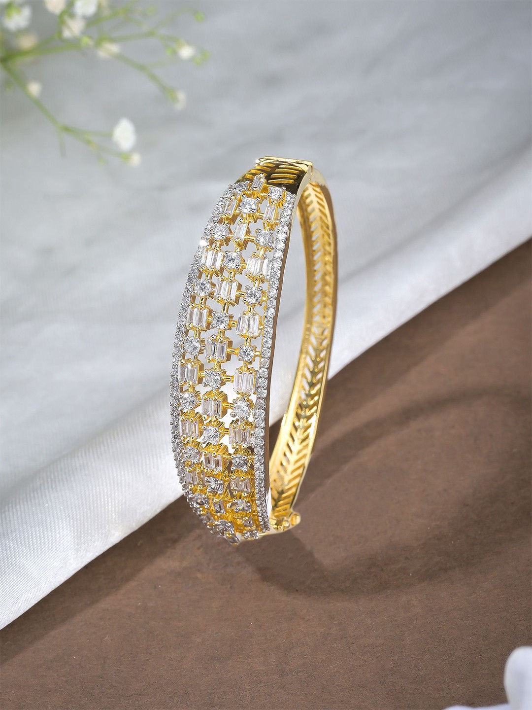 

Designbox Cubic Zirconia Kada Bracelet, Gold