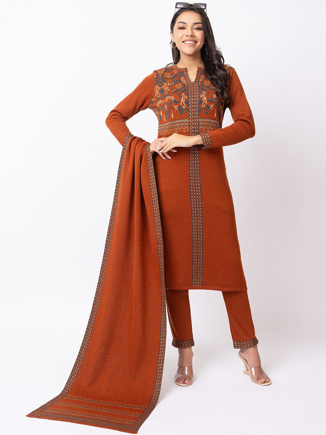 

KEIKO Ethnic Motifs Kurta with Trouser & Dupatta, Rust