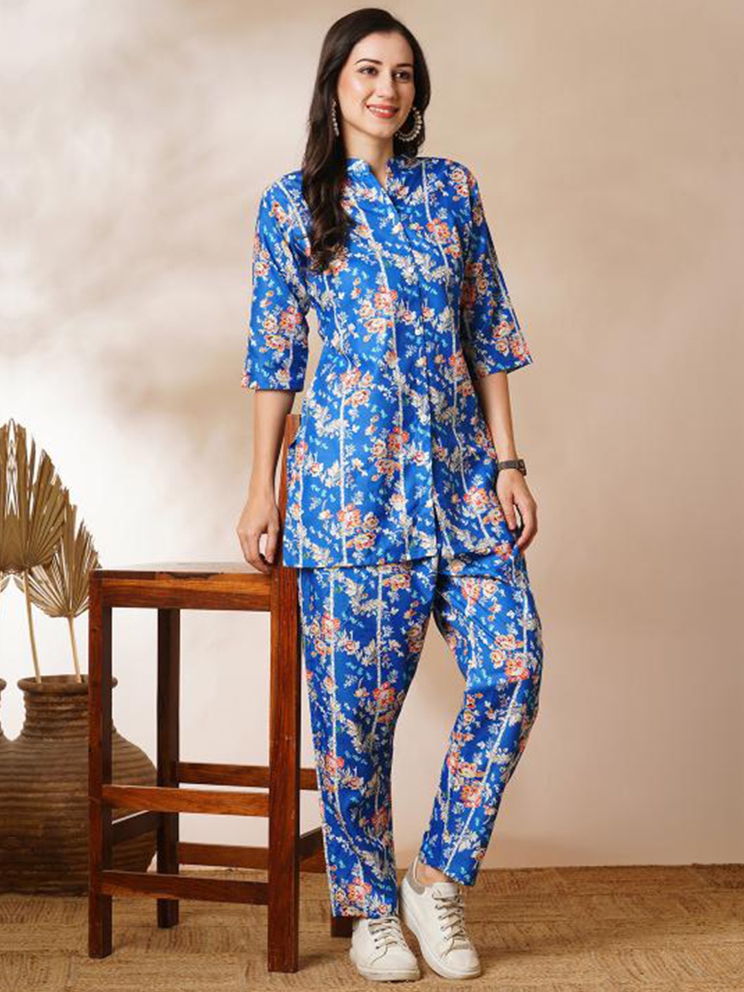 

Kiana House Of Fashion Women Printed Tunic With Trousers Co-Ords, Blue