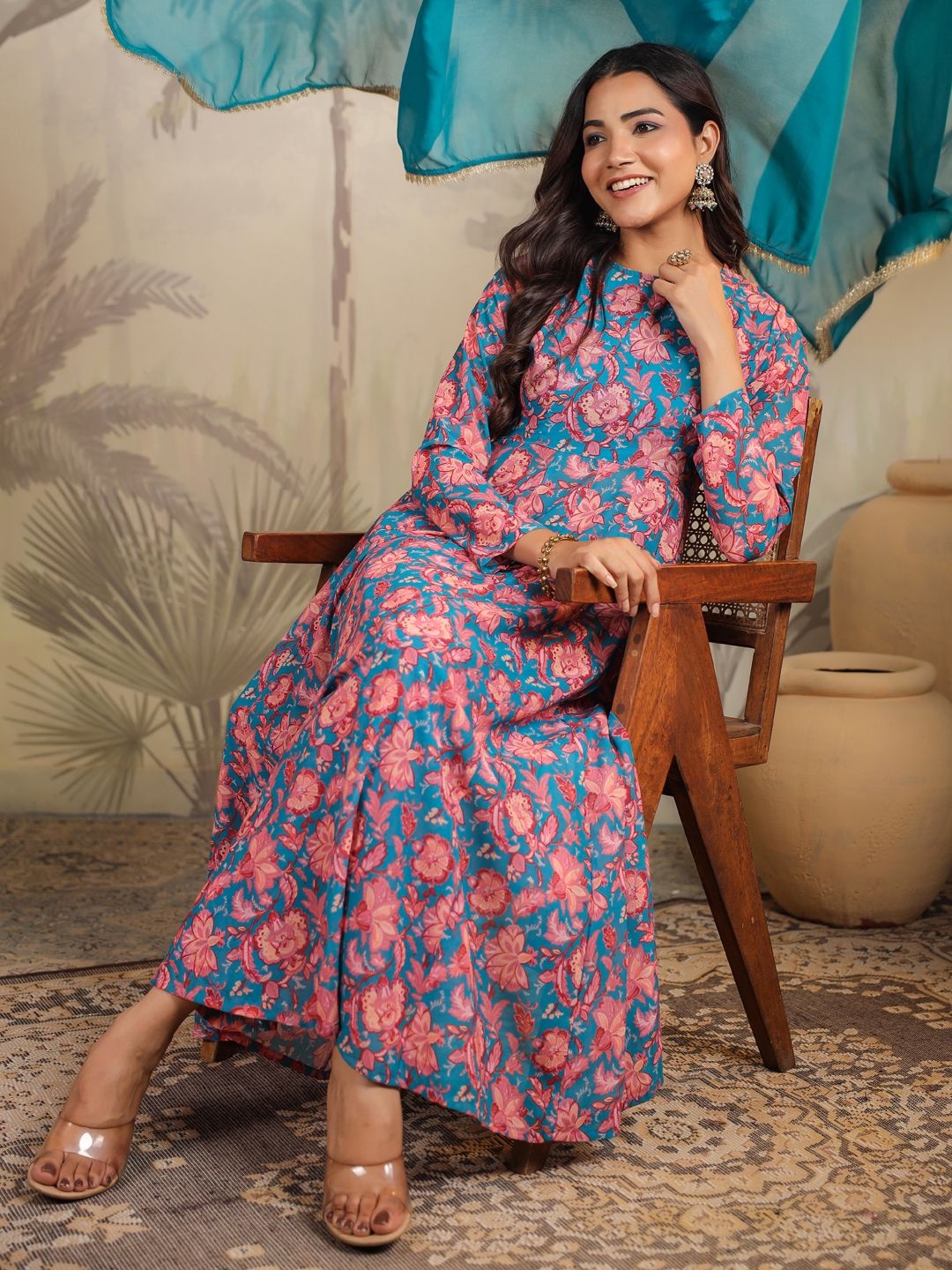 

Janasya Floral Printed Georgette Kurta With Trousers & Dupatta, Teal