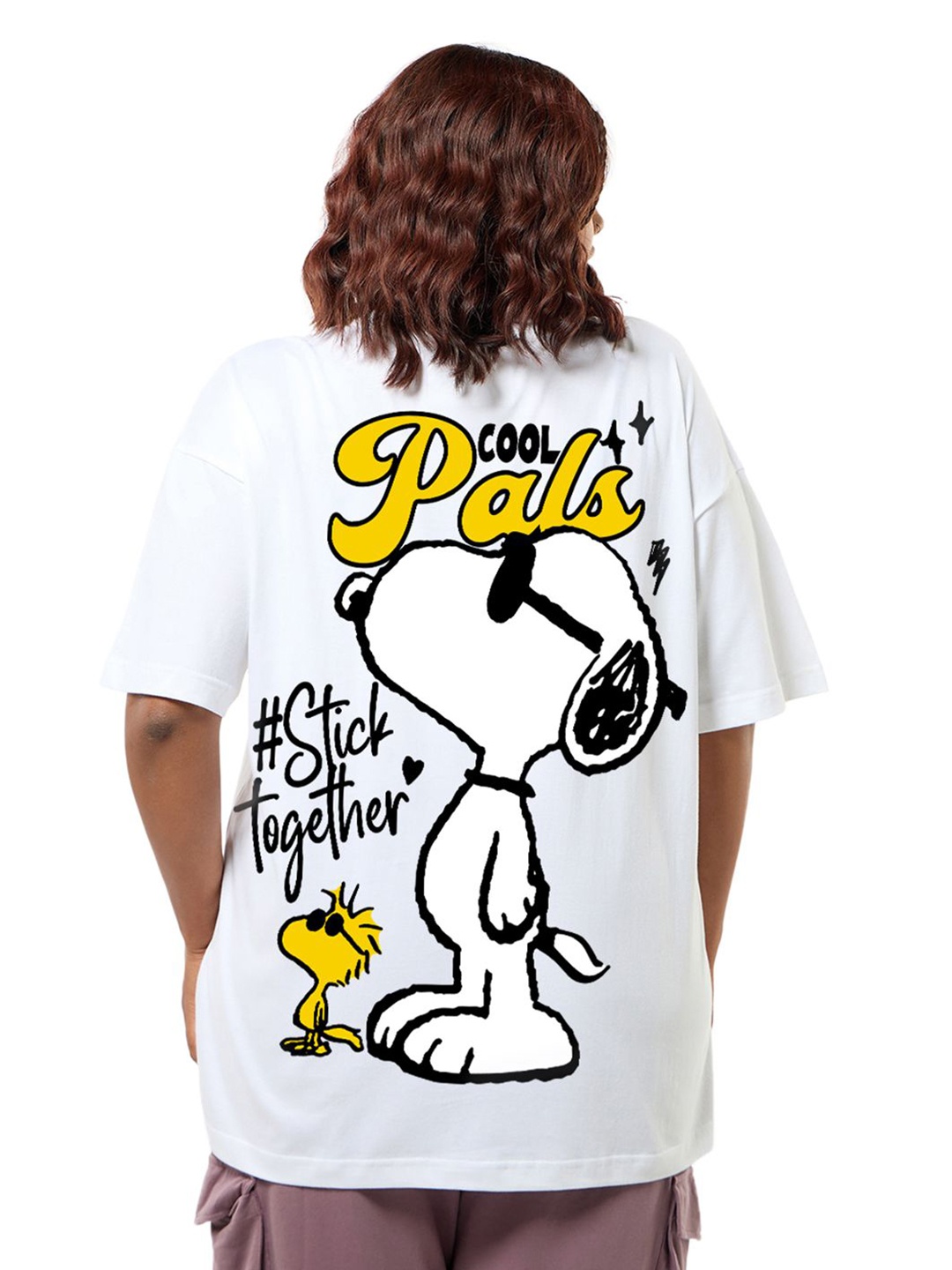 

Bewakoof Plus Women Plus Size Peanuts Graphic Printed Round Neck Cotton Oversized T-shirt, White